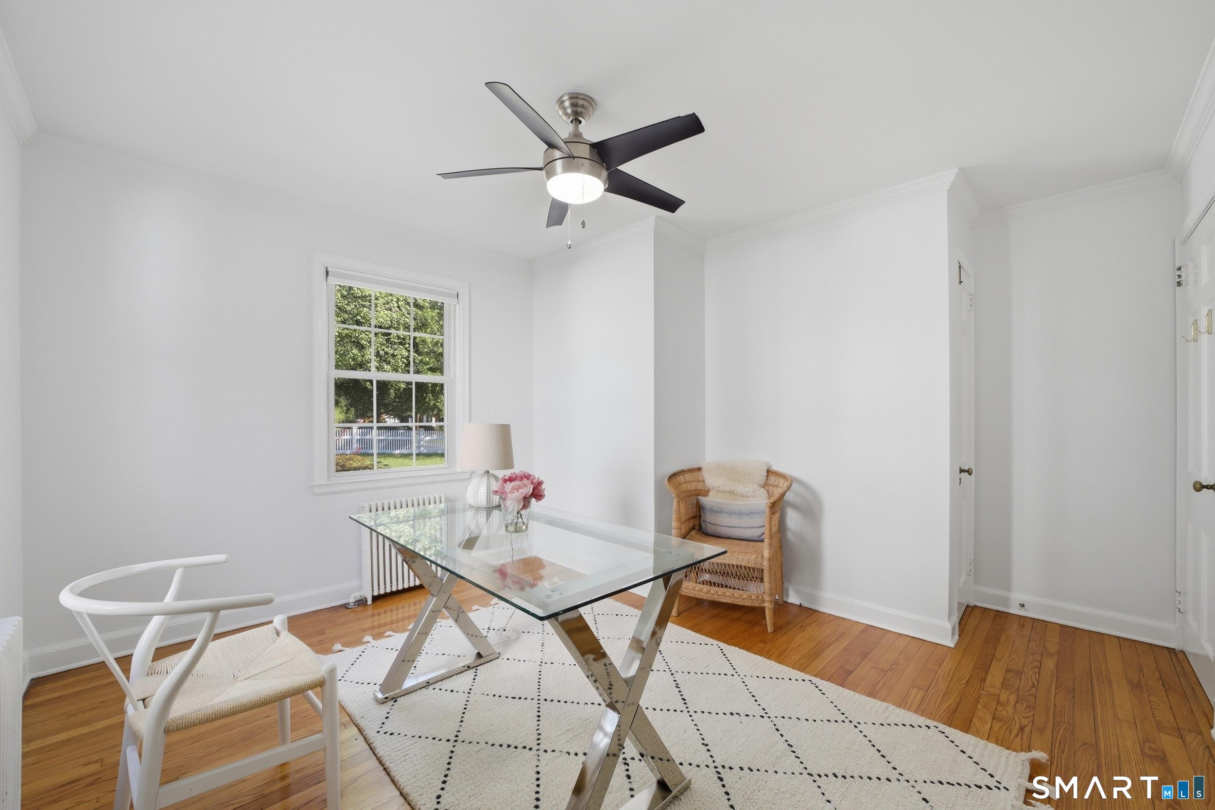 73 Tremont Avenue photo 24