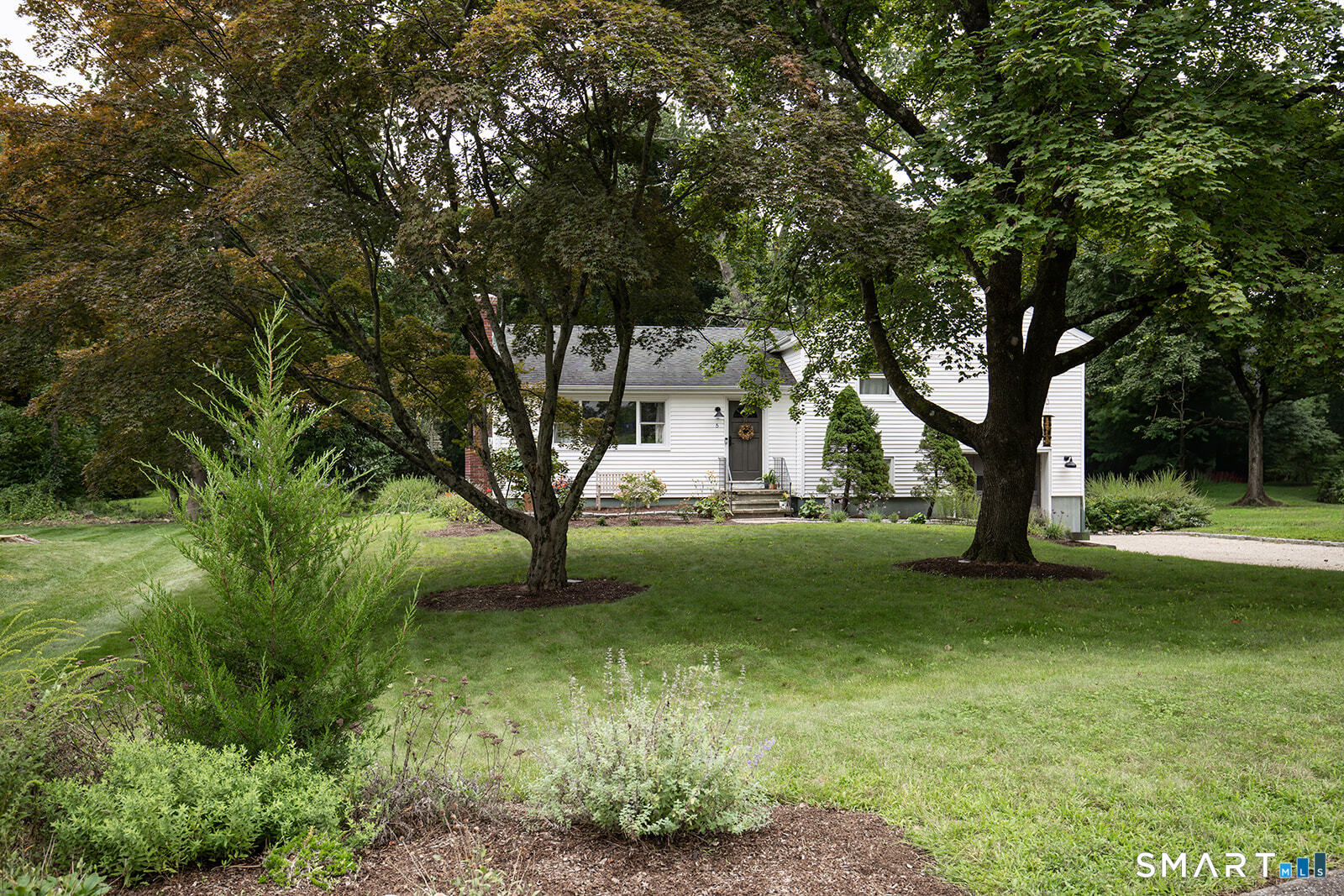 Photo 26 of Single family home for sale at 5 Cornwall Ct, Norwalk, CT 06850 | MLS# 24202223 | Listing updated on 2026-09-15