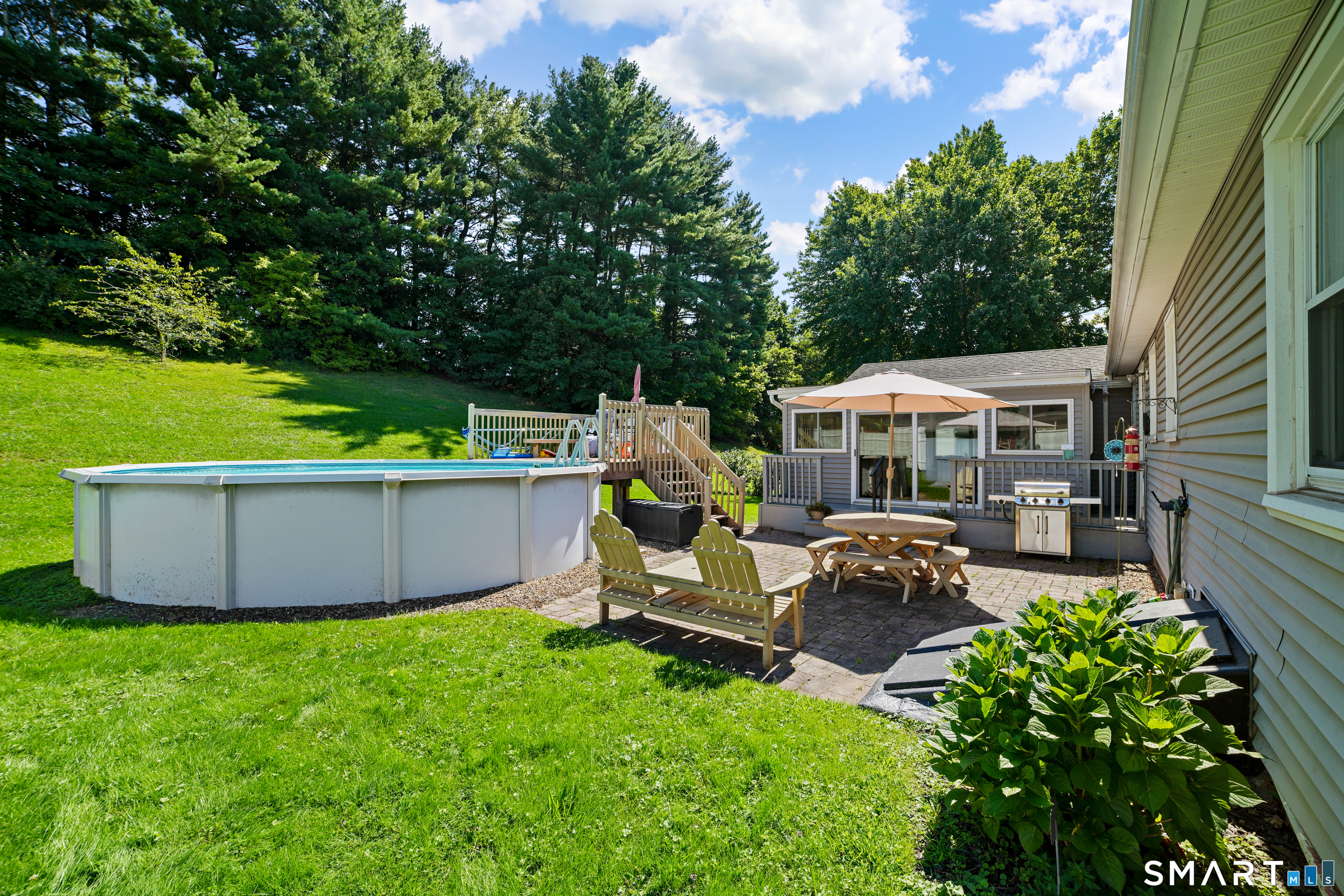 14 Alexander Drive photo 11