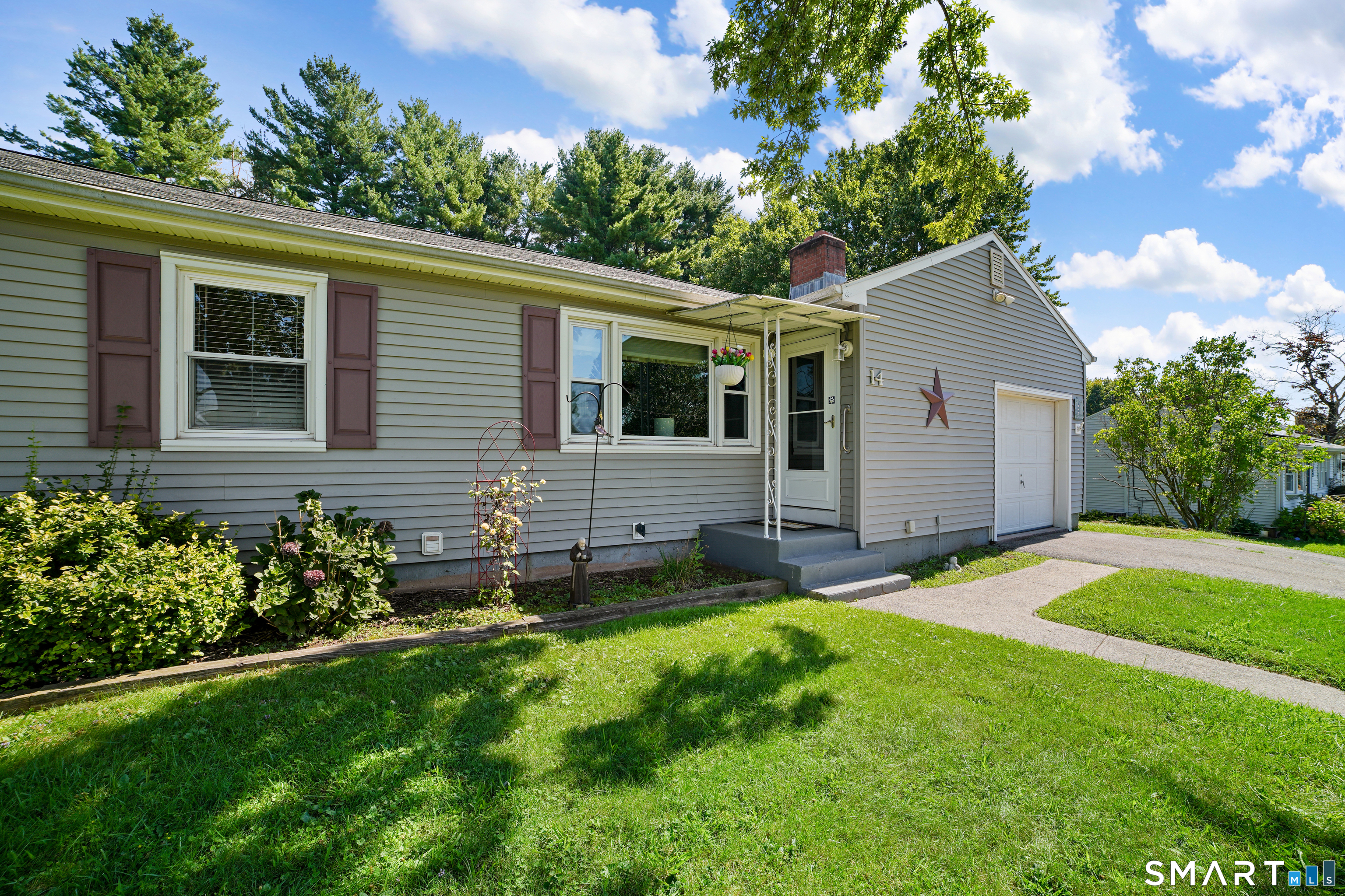 14 Alexander Drive photo 12