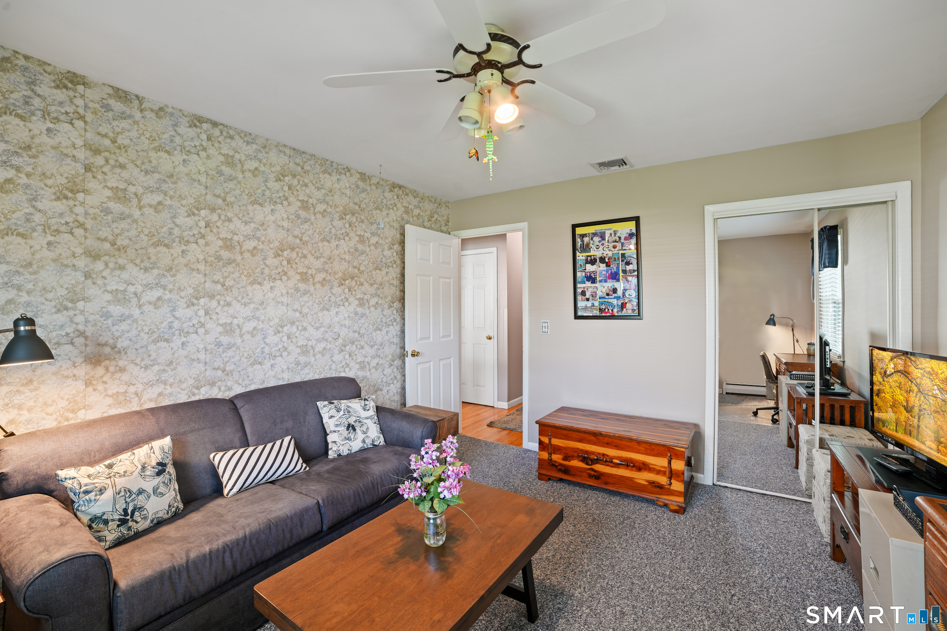 14 Alexander Drive photo 28