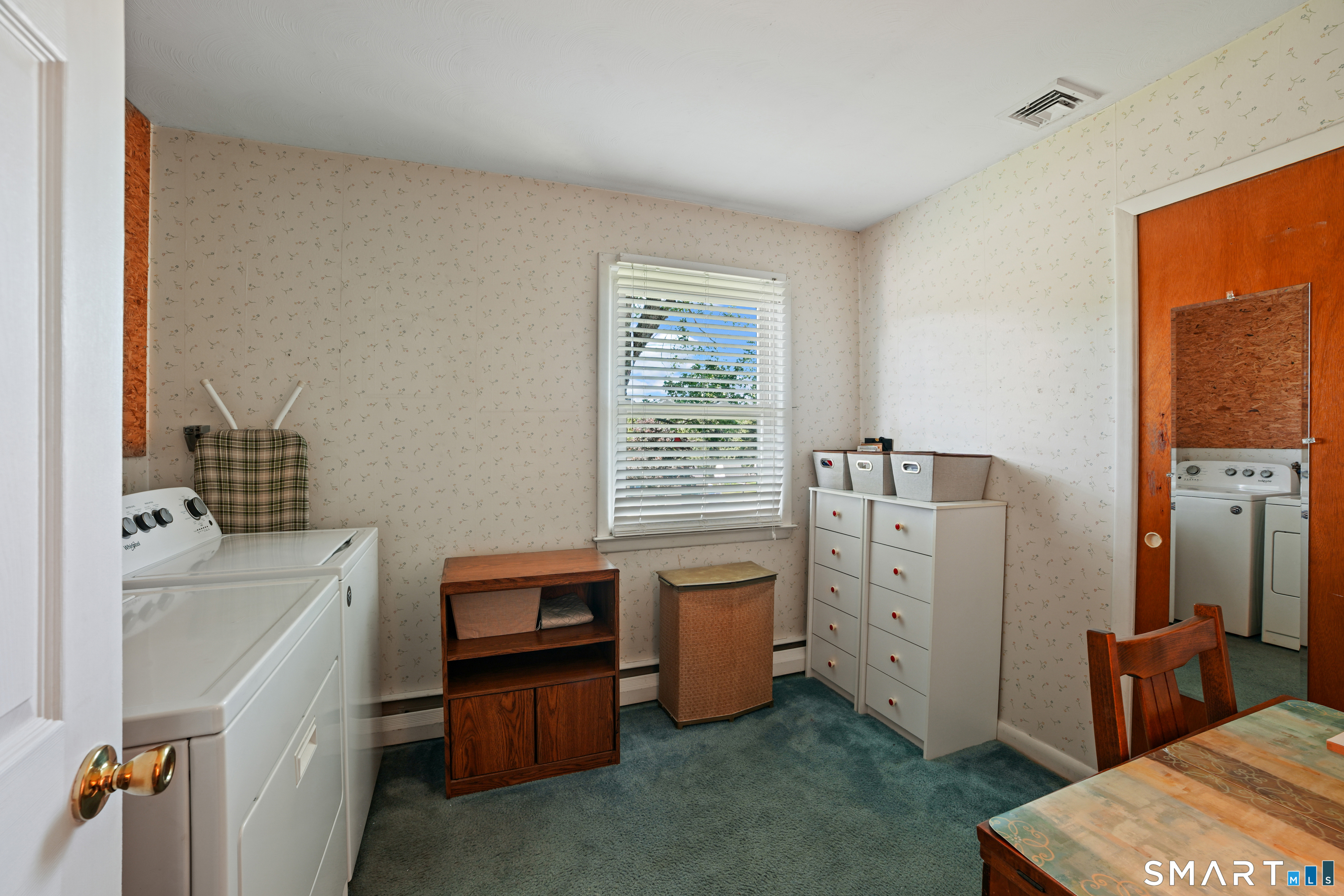 14 Alexander Drive photo 29