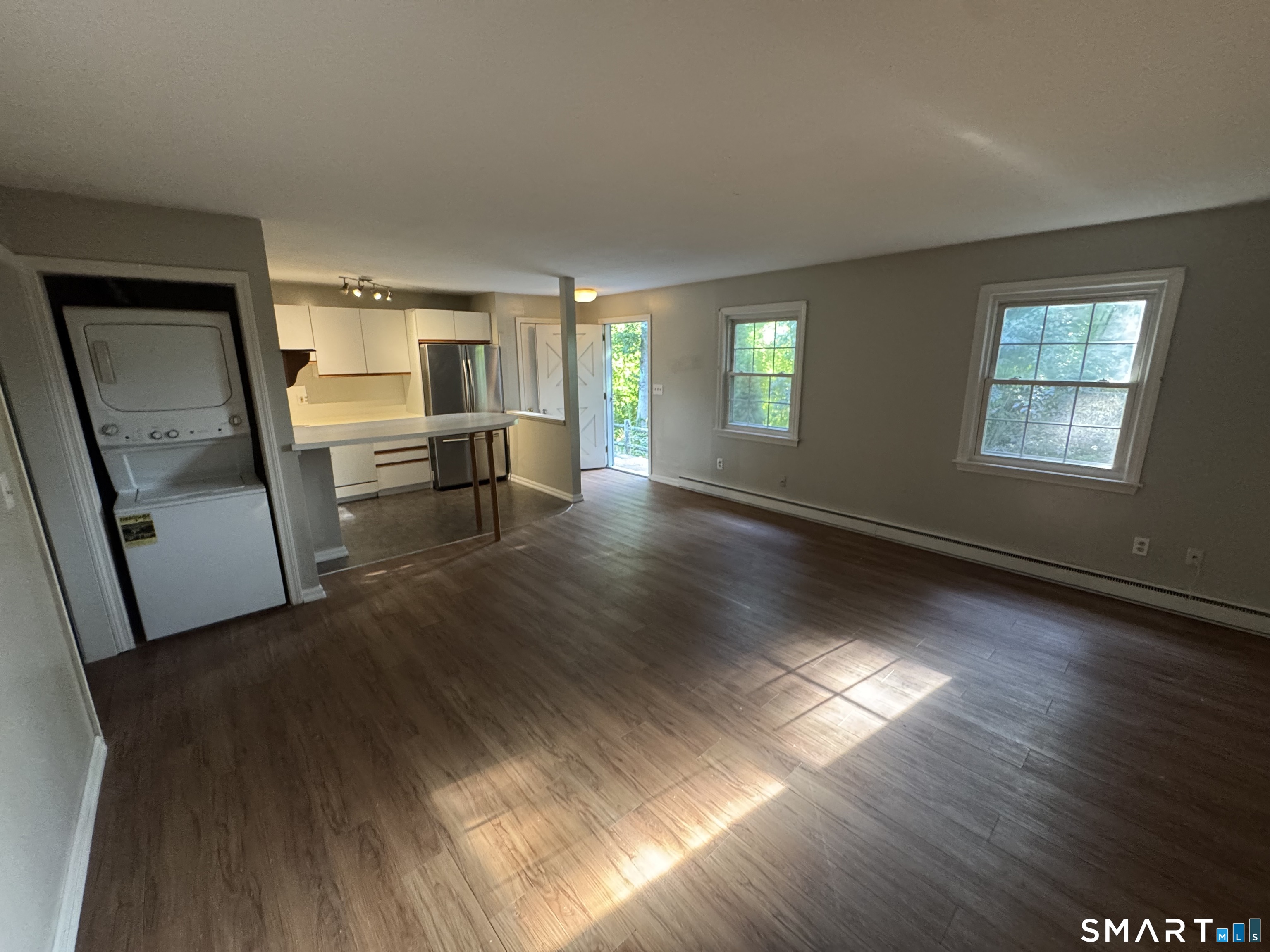 Photo 1 of Condo for sale at 239 Old Farms Rd #16E, Avon, CT 06001 | MLS# 24194706 | Listing updated on 2026-09-13