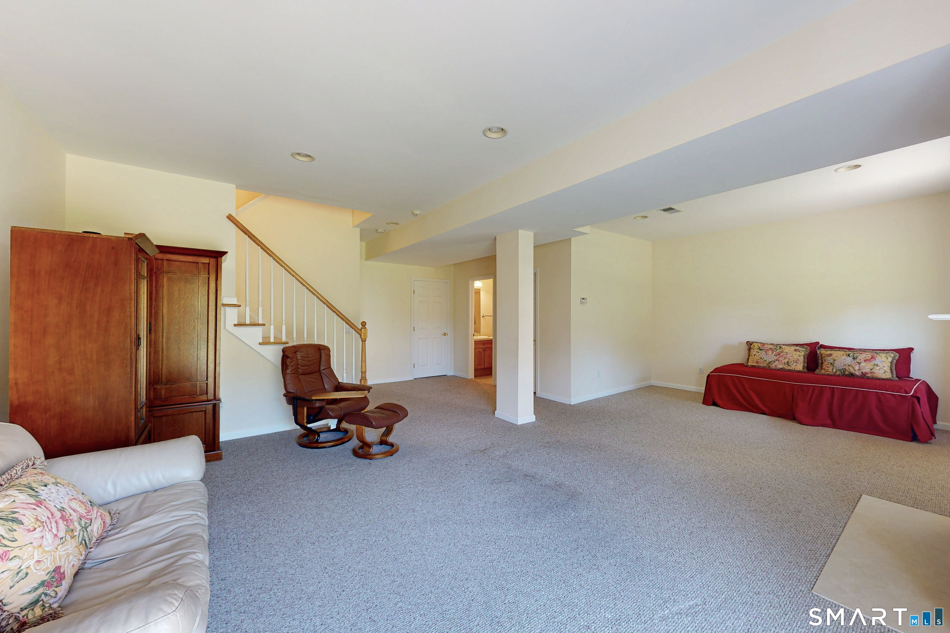 63 Woodcrest Lane Unit #63 photo 32