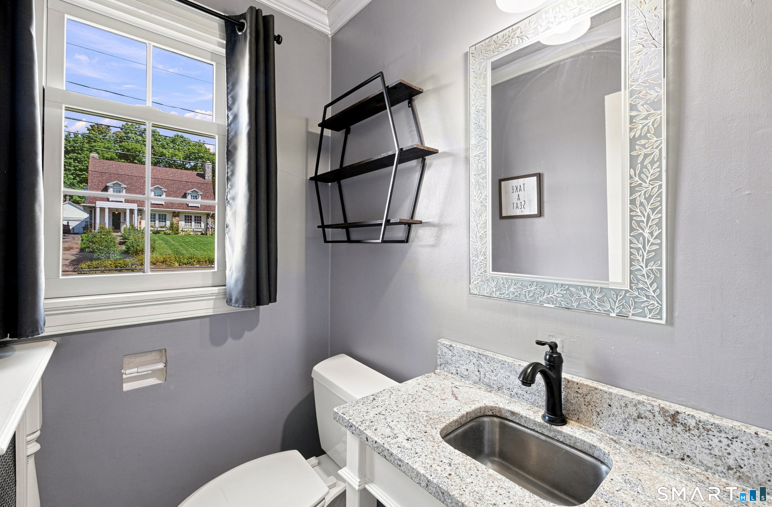 251 Lincoln Street photo 17