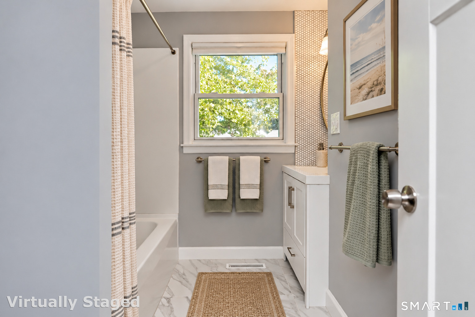 58 Round Hill Road photo 16