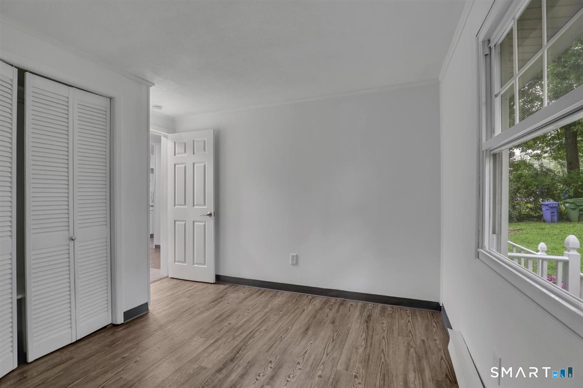 6 East Hayes Road photo 14