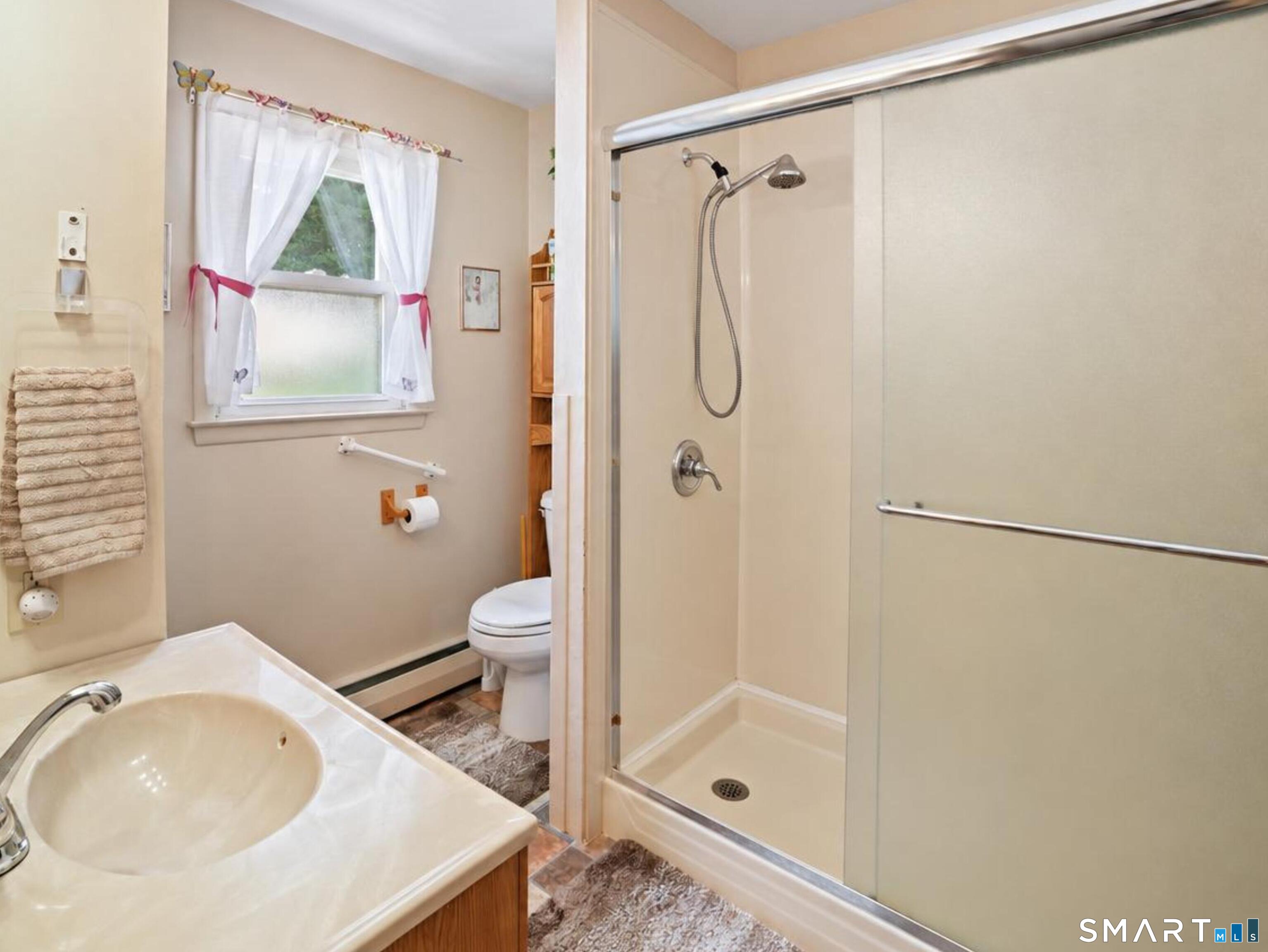 14 Alexander Drive photo 31