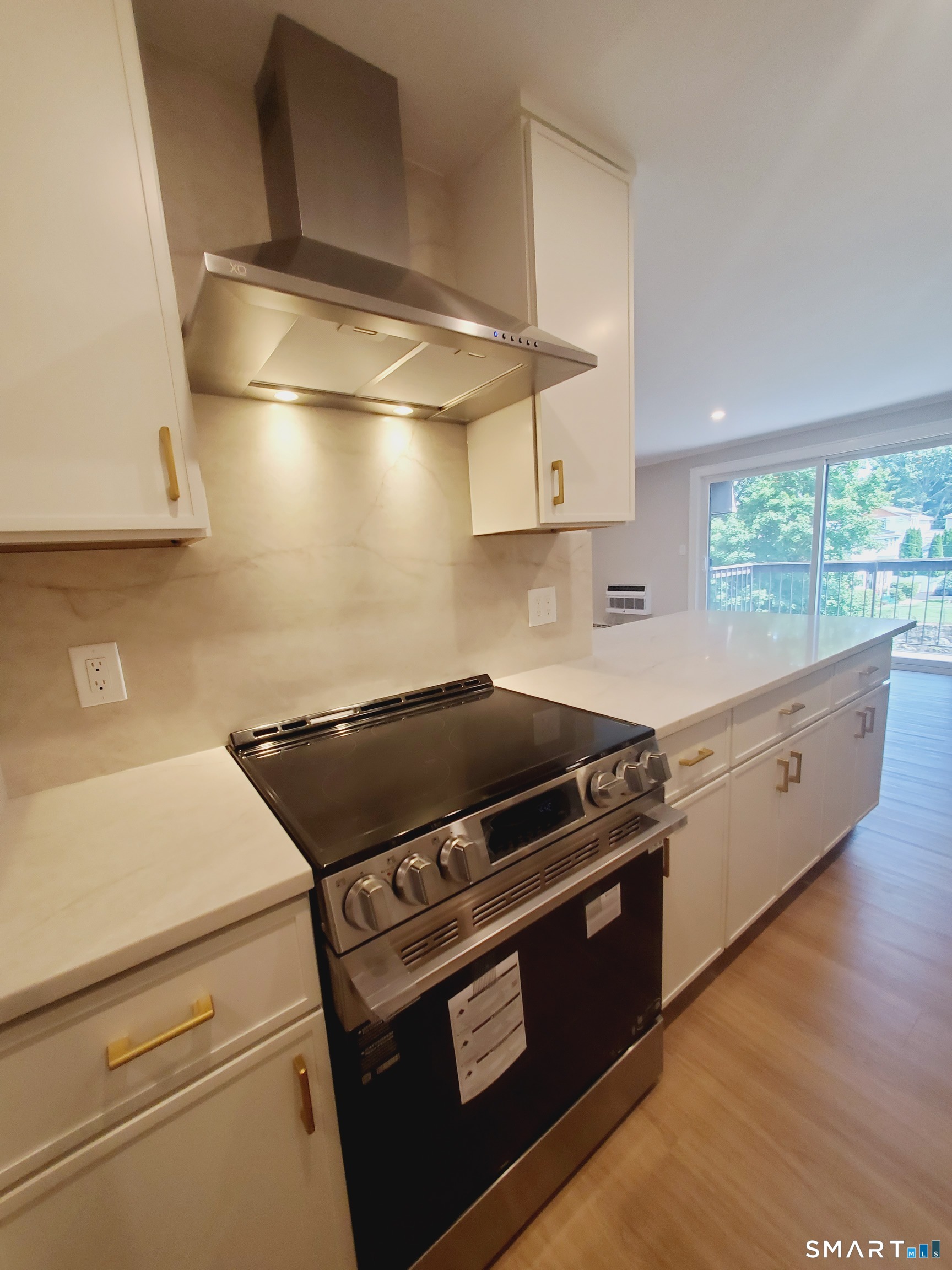 85 Riverside Avenue, Stamford, Connecticut photo 5