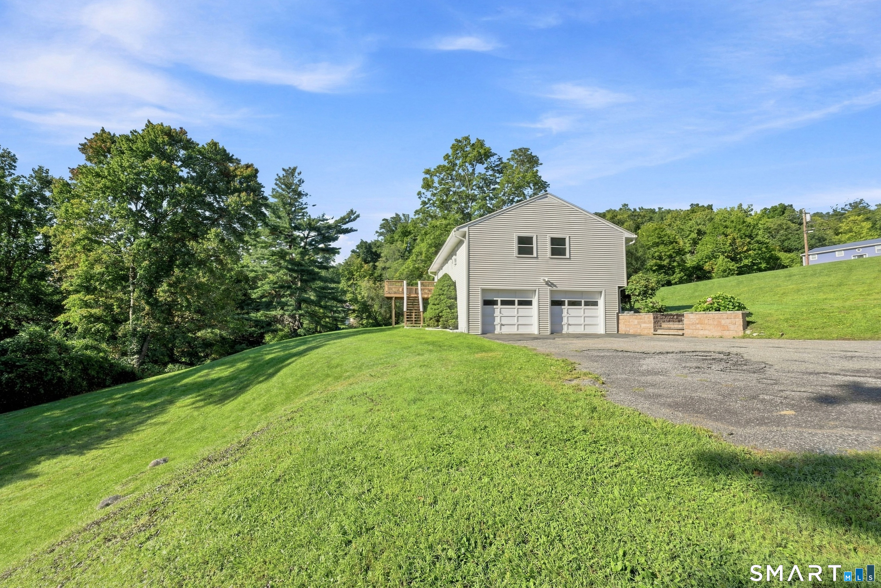 3 Holly Lane photo 23