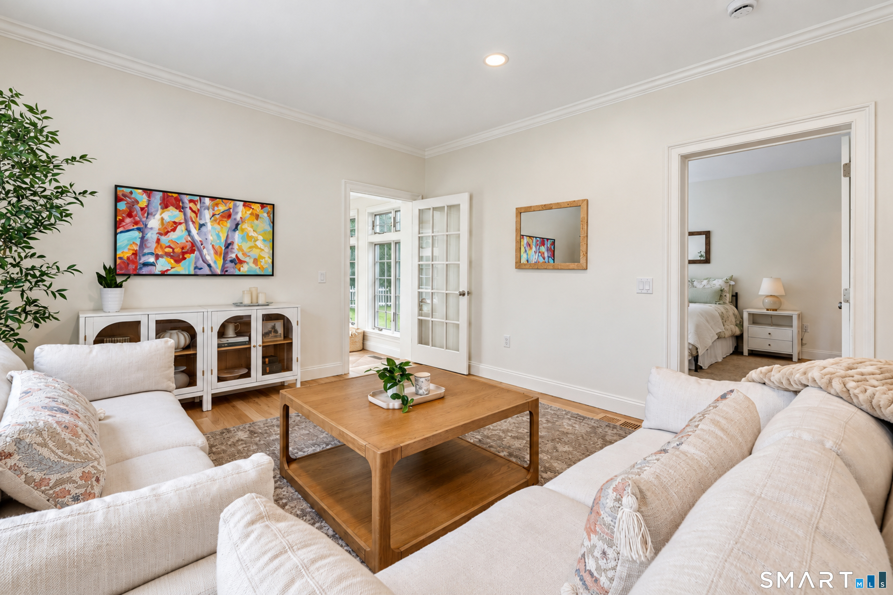9 Bassett Lane photo 13