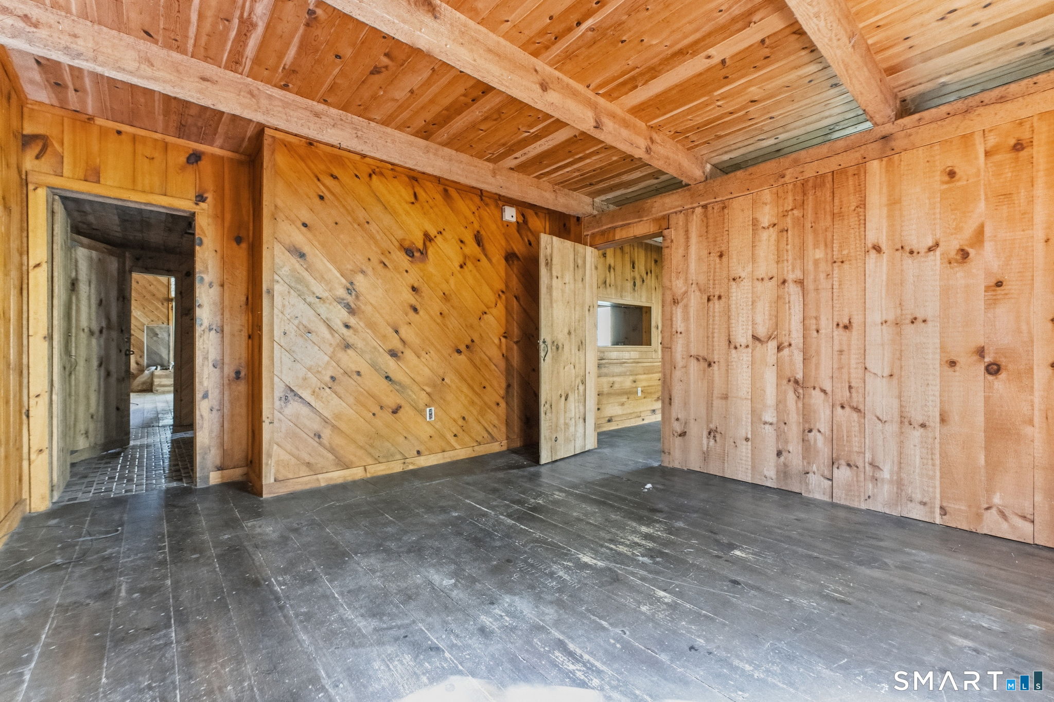 88 Winthrop Road photo 23