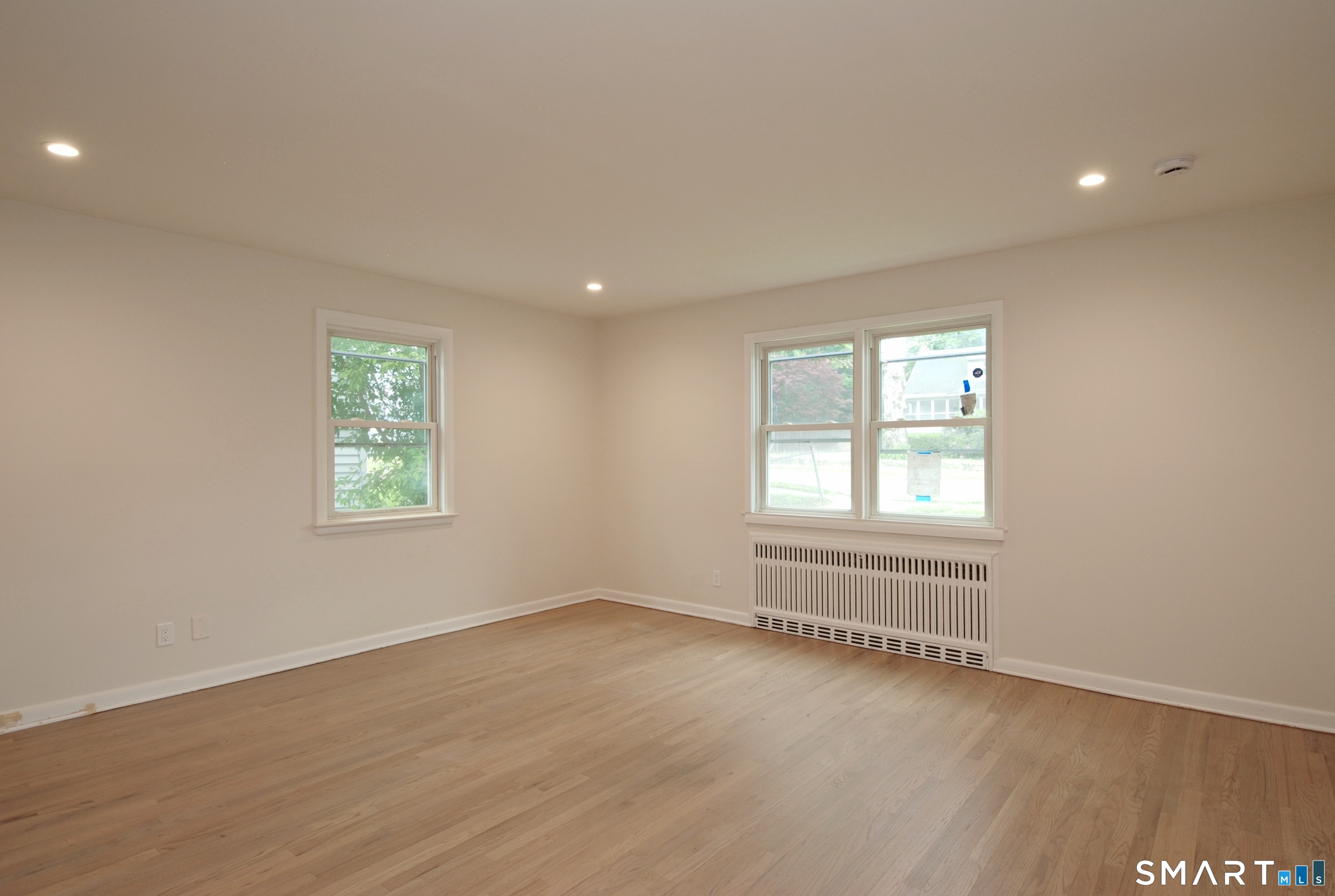 306 Courtland Avenue, Stamford, Connecticut photo 4
