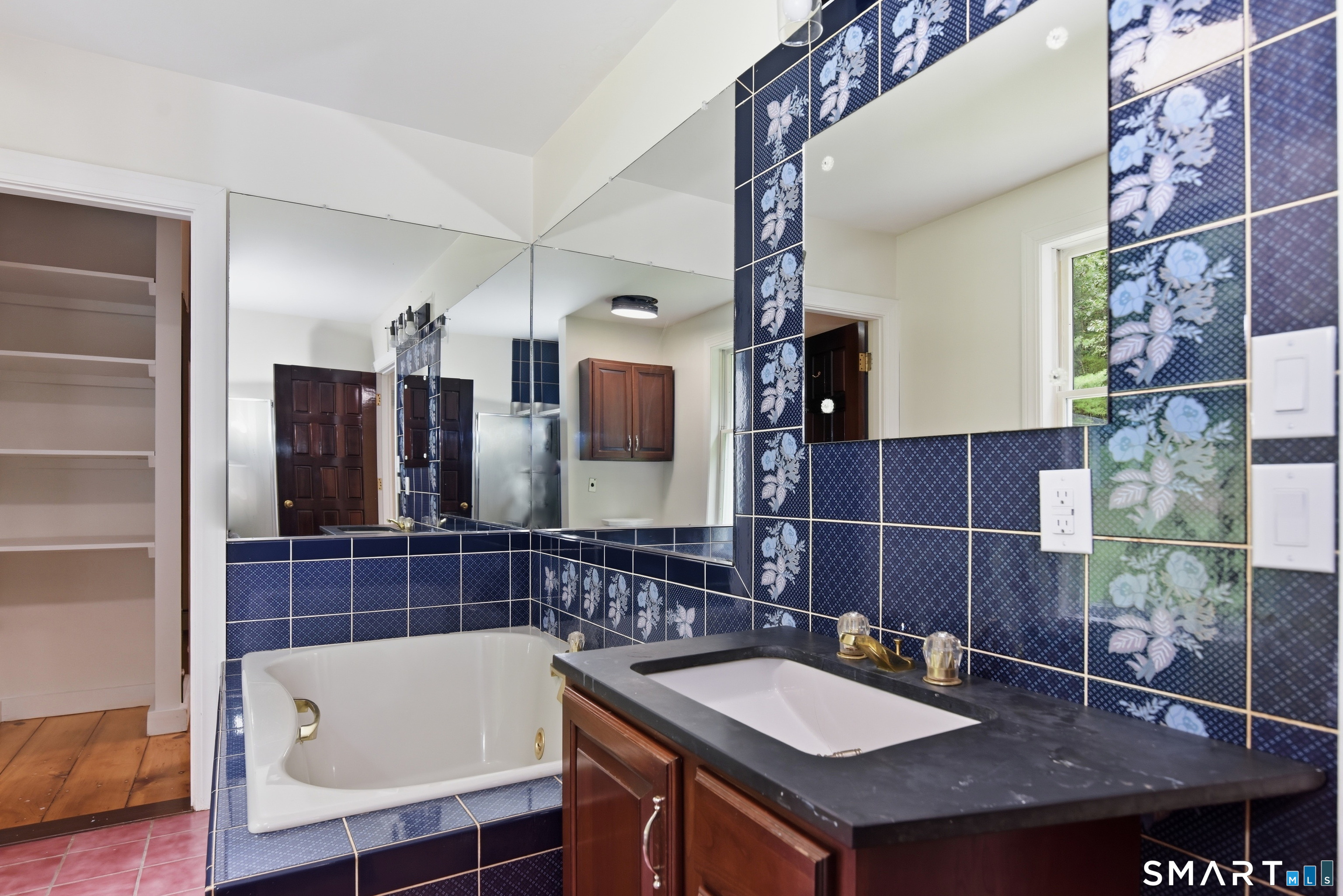 555 Senexet Road photo 34