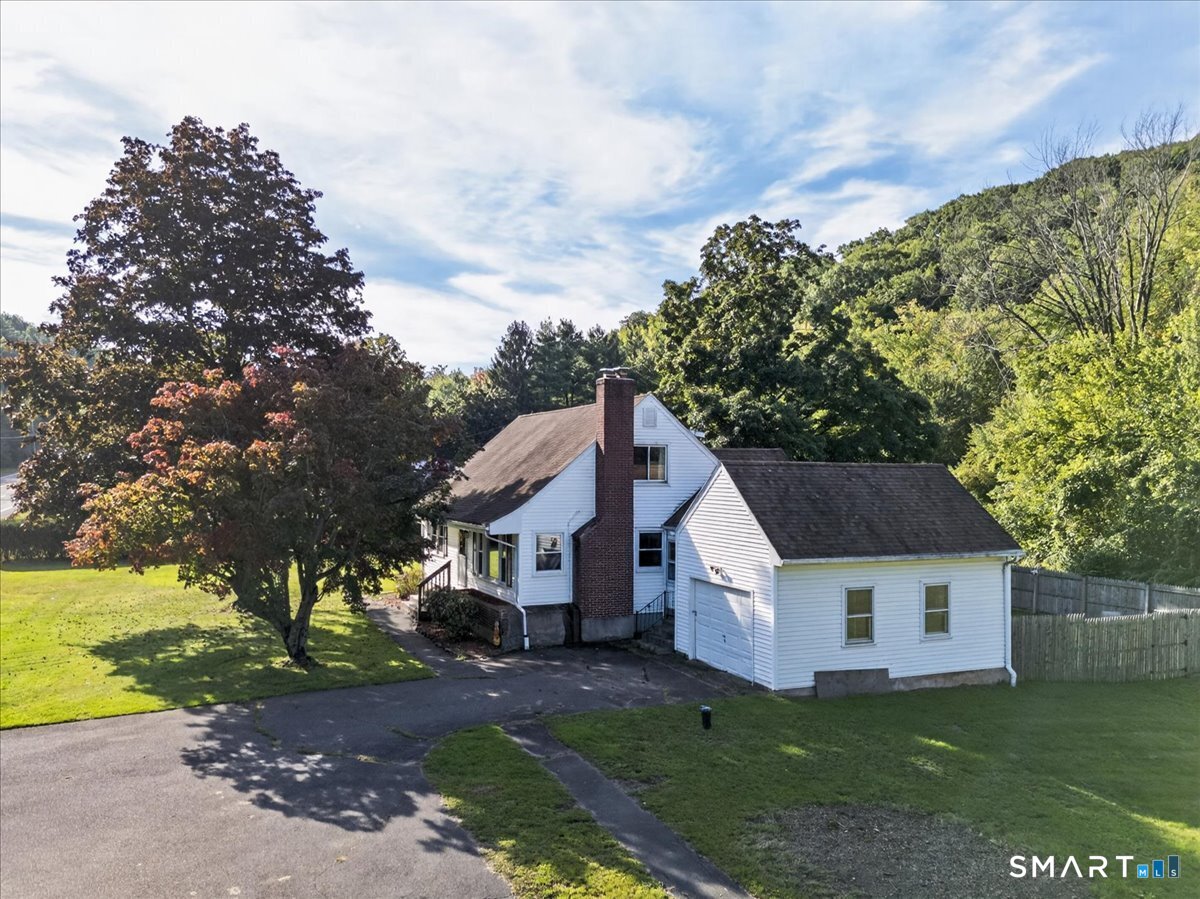 121 Hartford Road photo 30