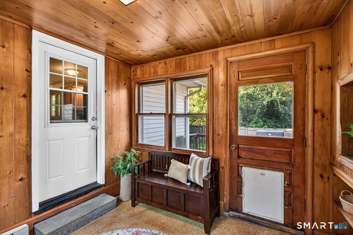 121 Hartford Road photo 12
