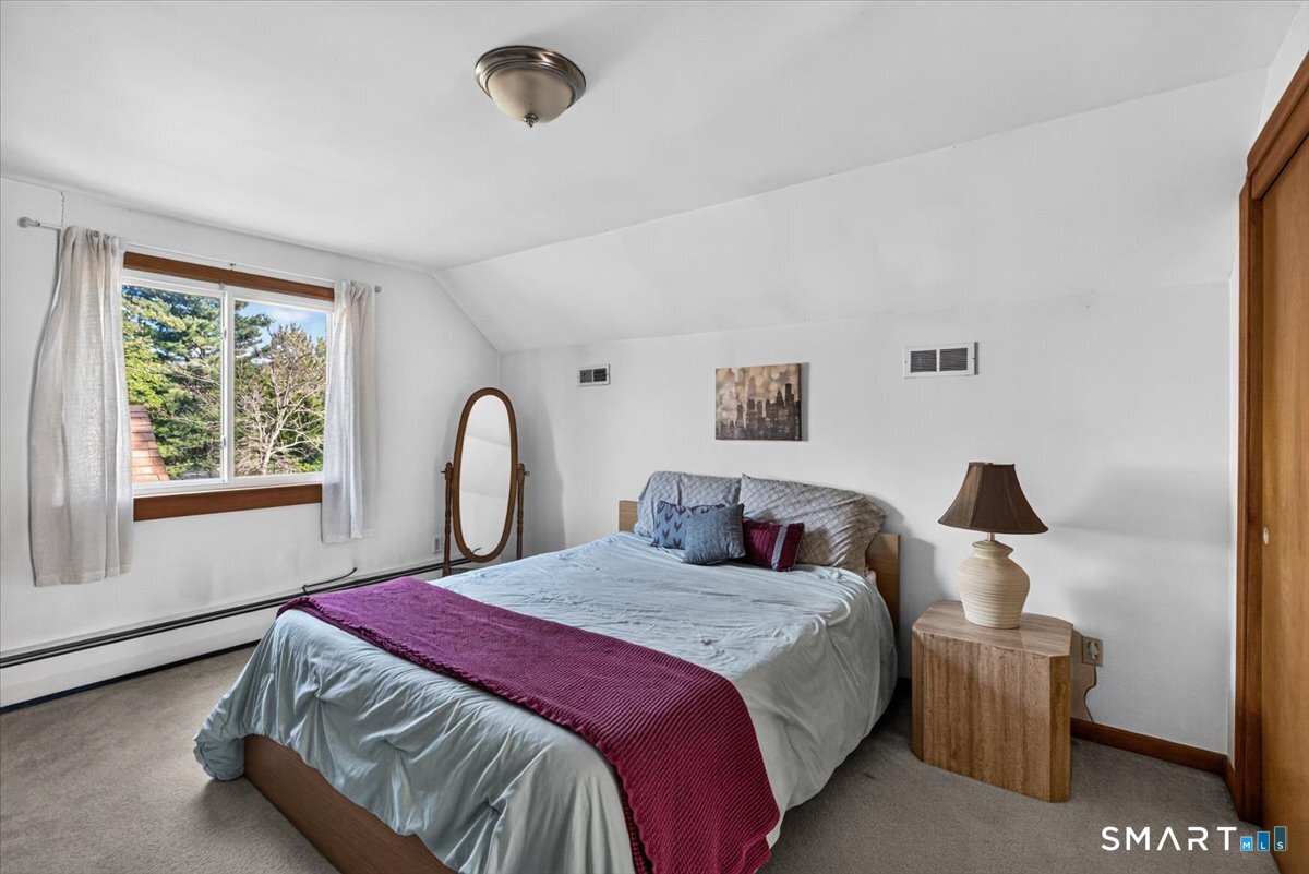121 Hartford Road photo 19