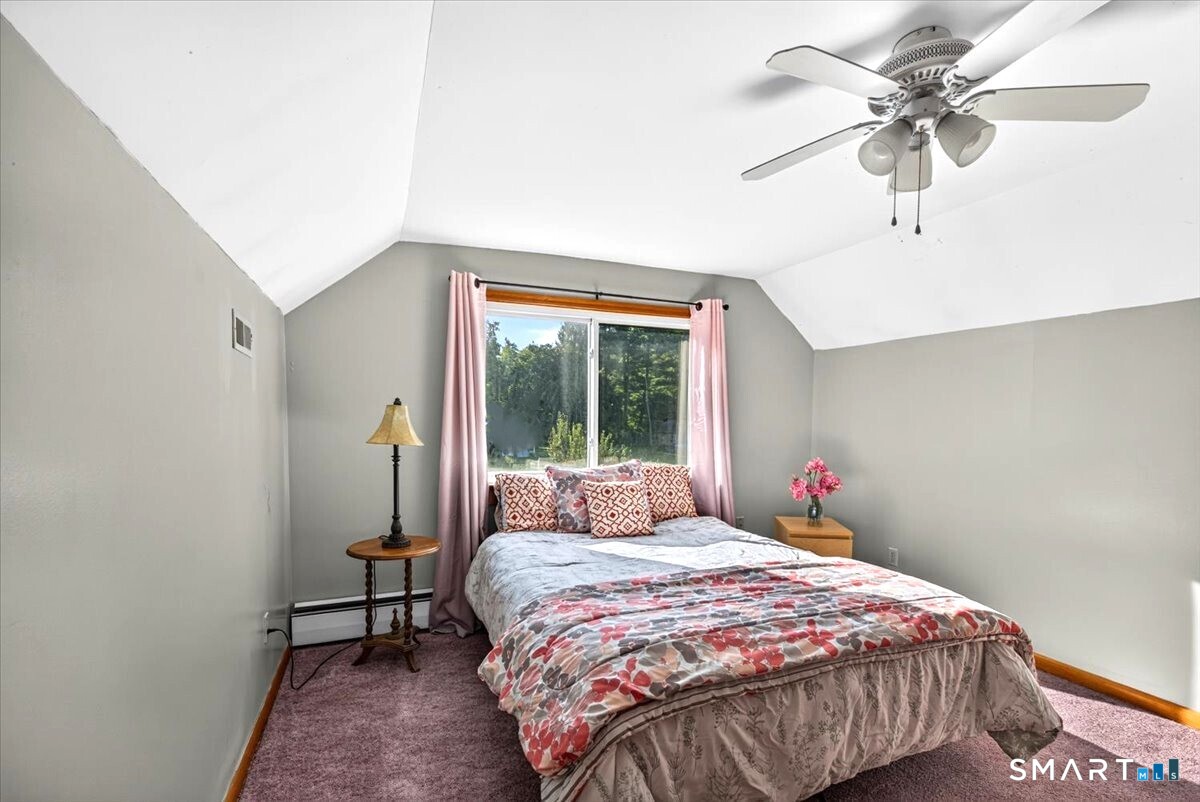 121 Hartford Road photo 21