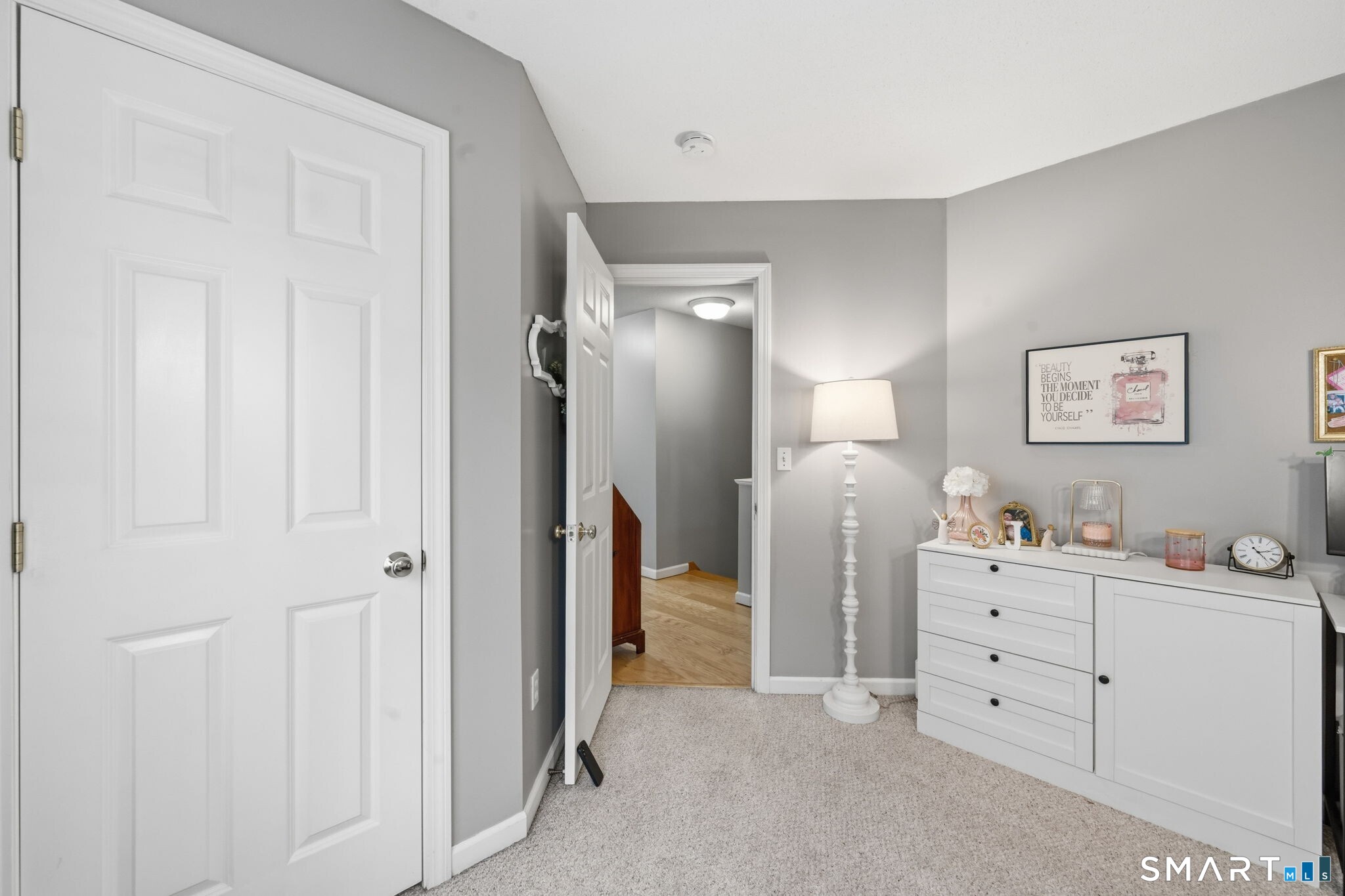 2 Clinton Lane photo 25
