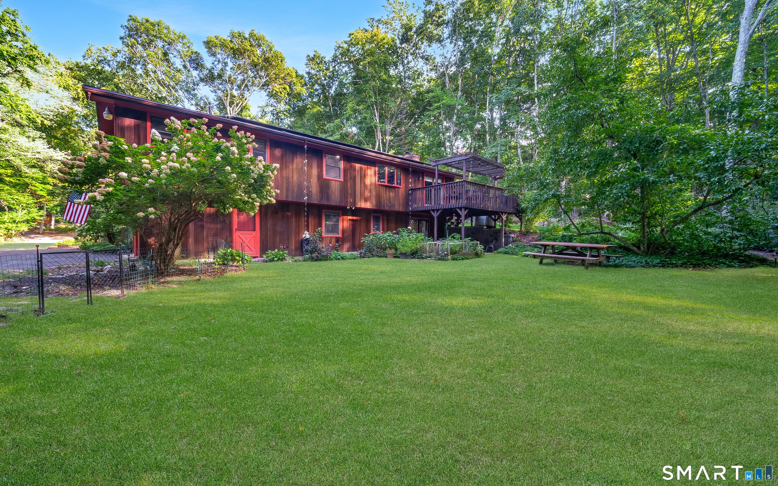 141 Alger Road photo 27