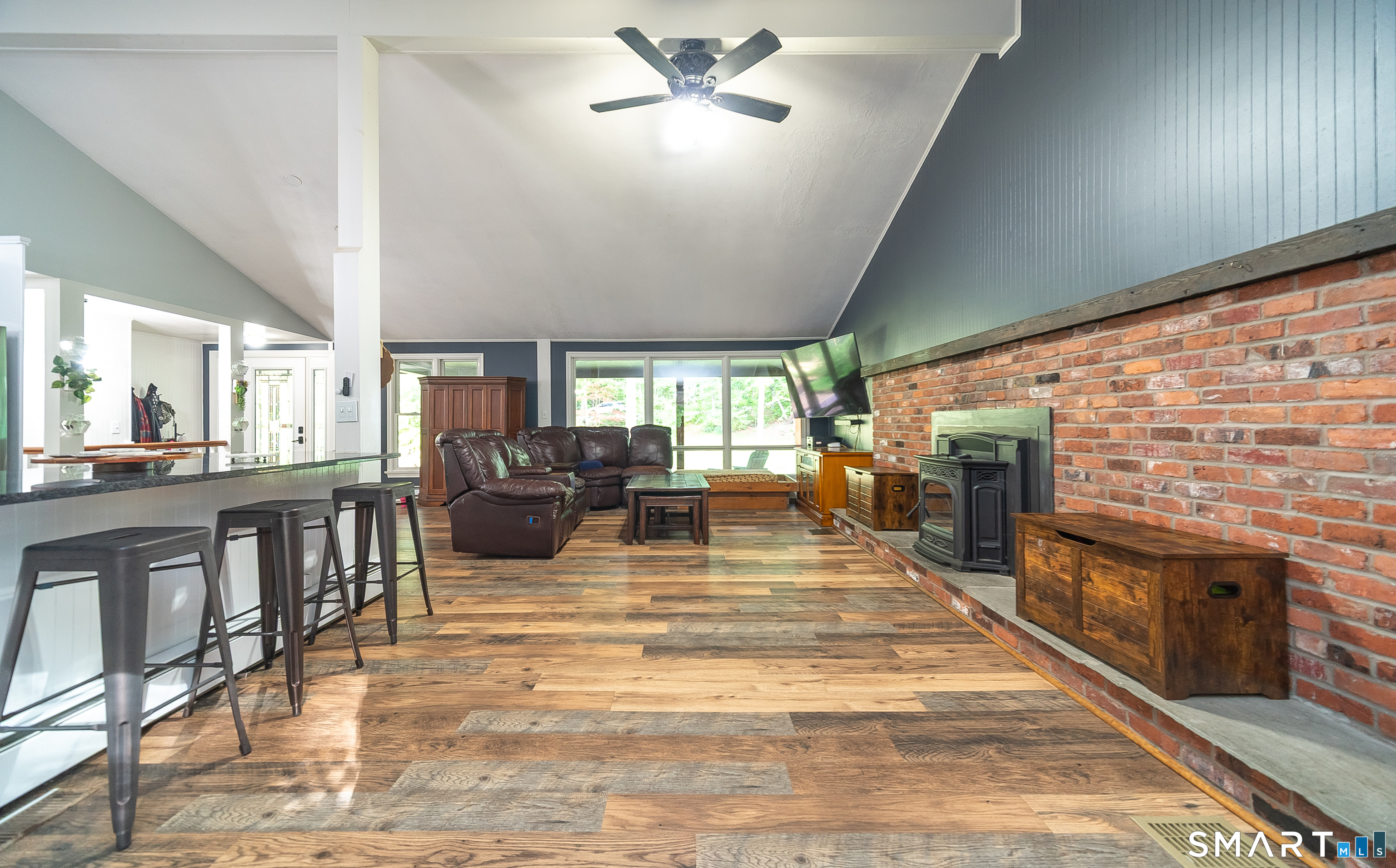 141 Alger Road photo 6