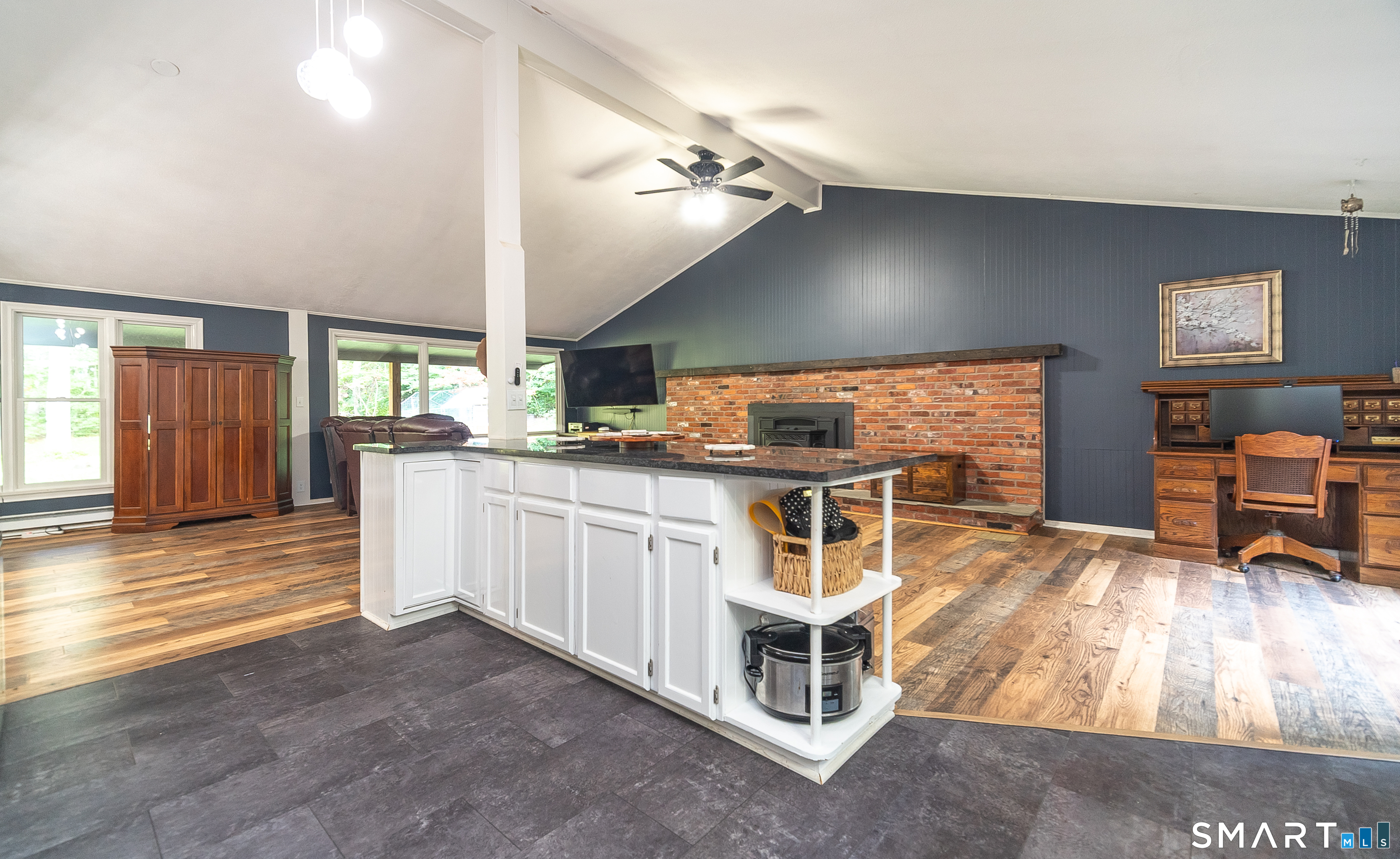 141 Alger Road photo 10