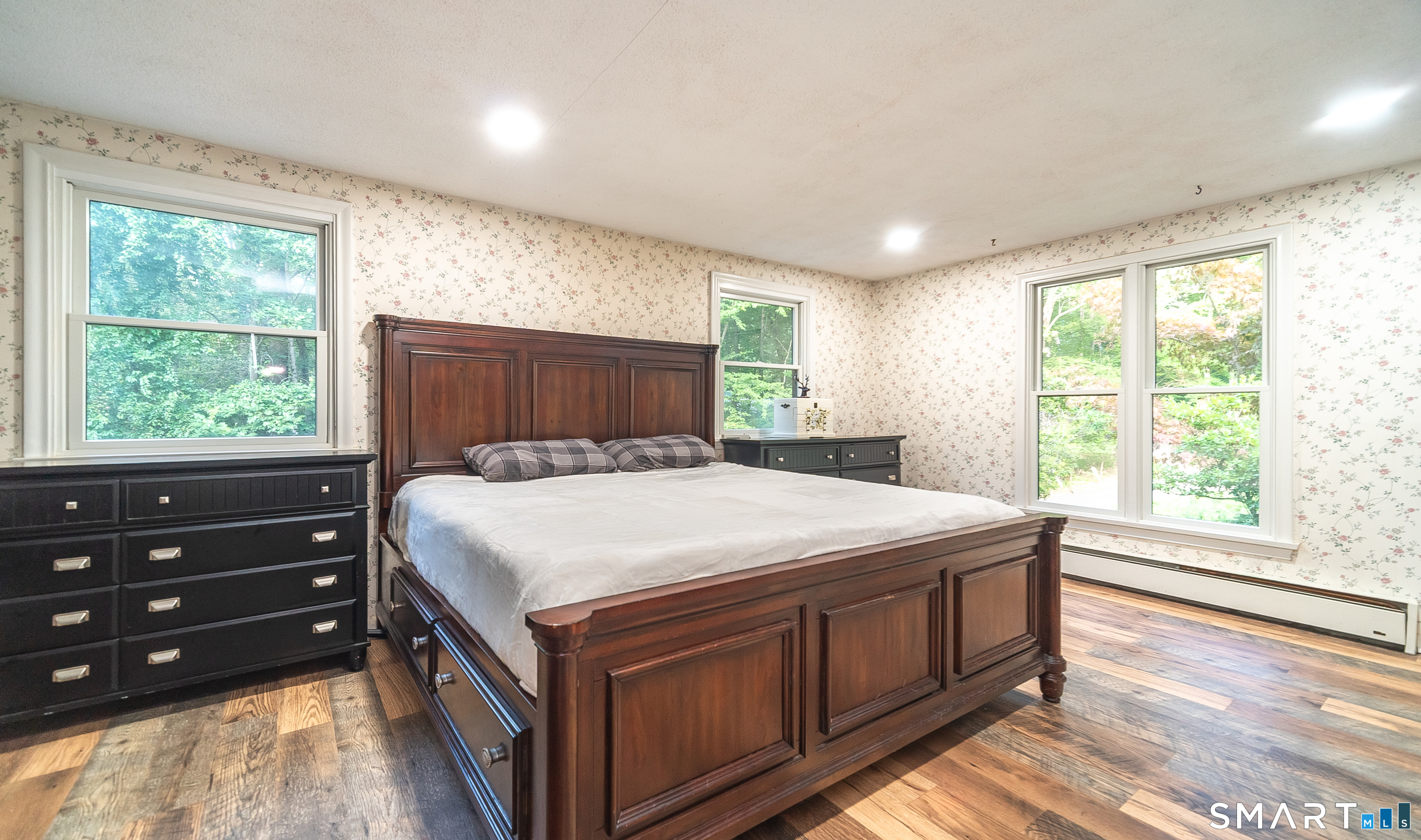141 Alger Road photo 16