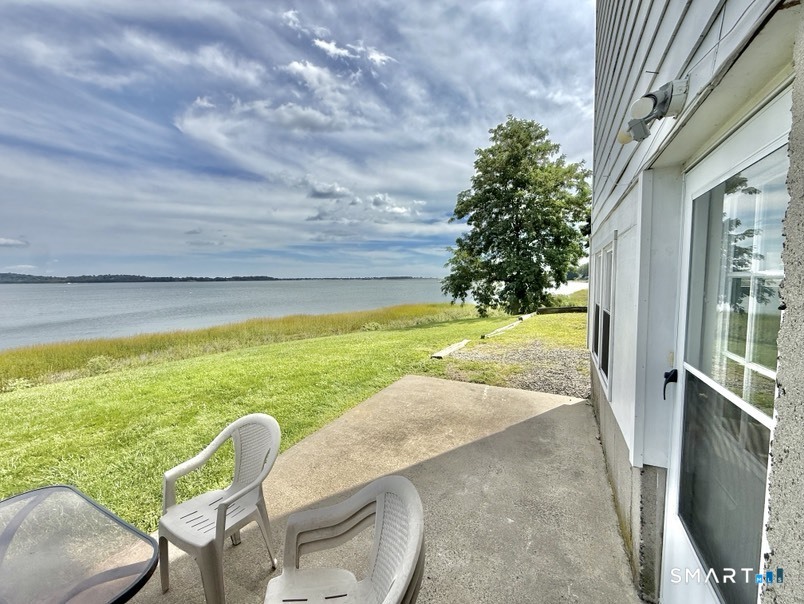 3 Bayview Place Unit #Lower Level photo 2