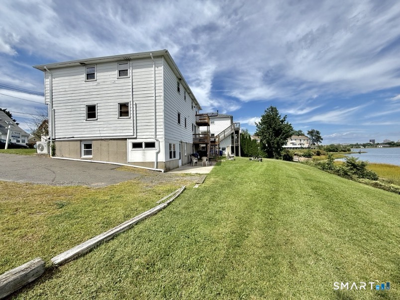 3 Bayview Place Unit #Lower Level photo 9