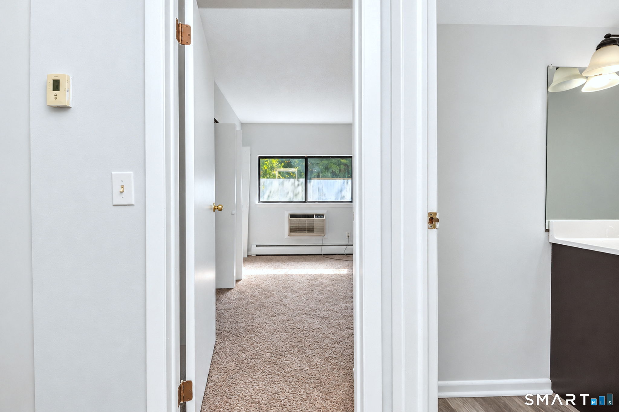 214 Oakville Avenue Unit #D photo 23