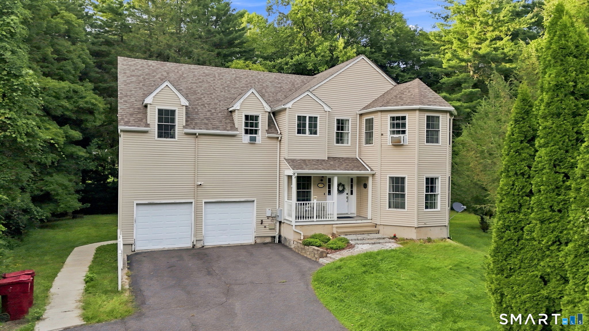 Photo 2 of Single family home for sale at 1277 Rubber Ave, Naugatuck, CT 06770 | MLS# 24204627 | Listing updated on 2026-09-13