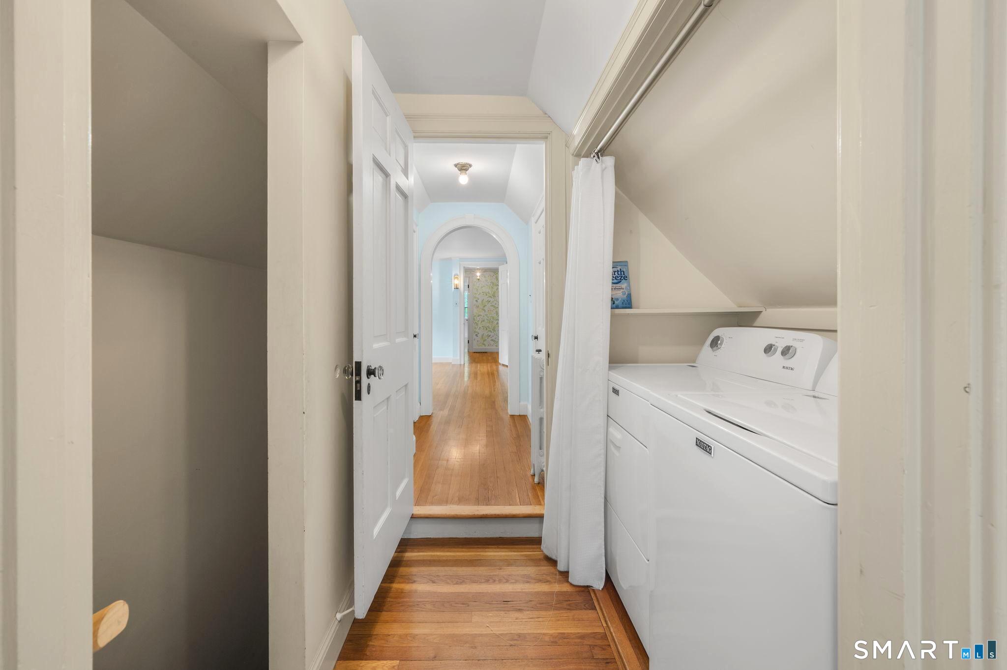 33 Coit Lane photo 28