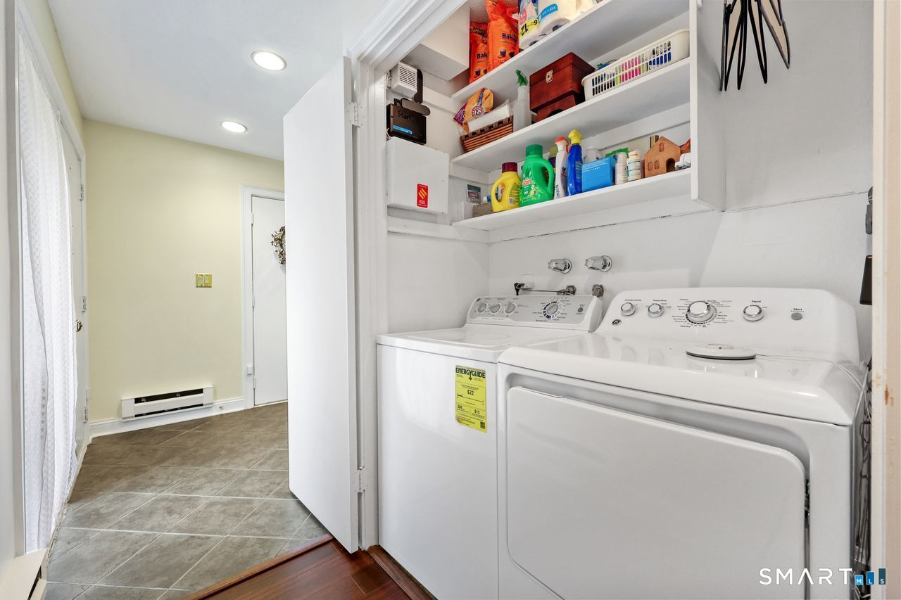 28 Heritage Crest Unit #B photo 21