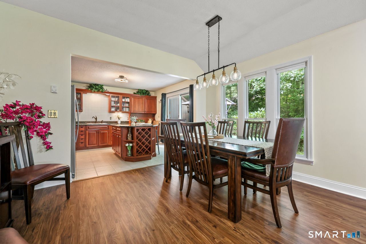 28 Heritage Crest Unit #B photo 10