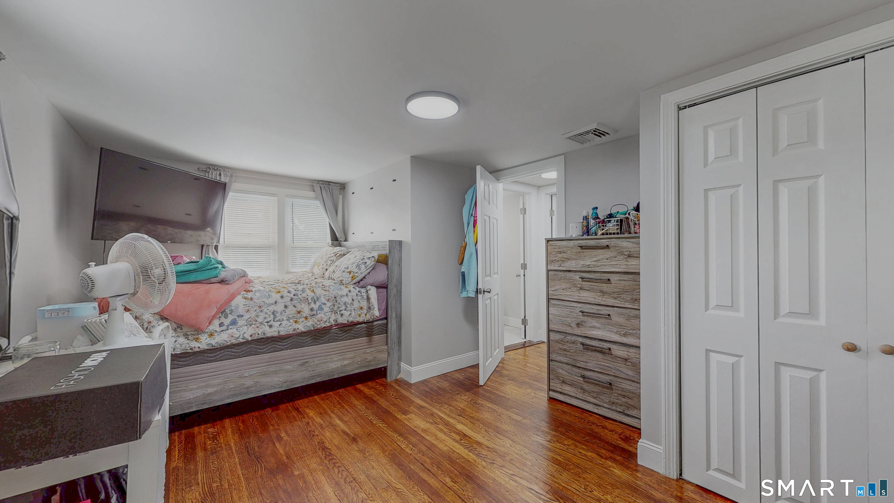 100 Englewood Avenue photo 18