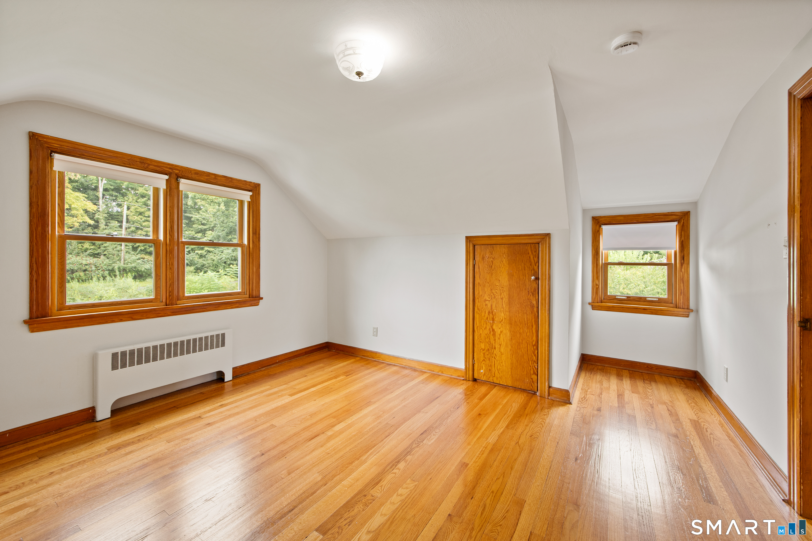 480 Higgins Road photo 23