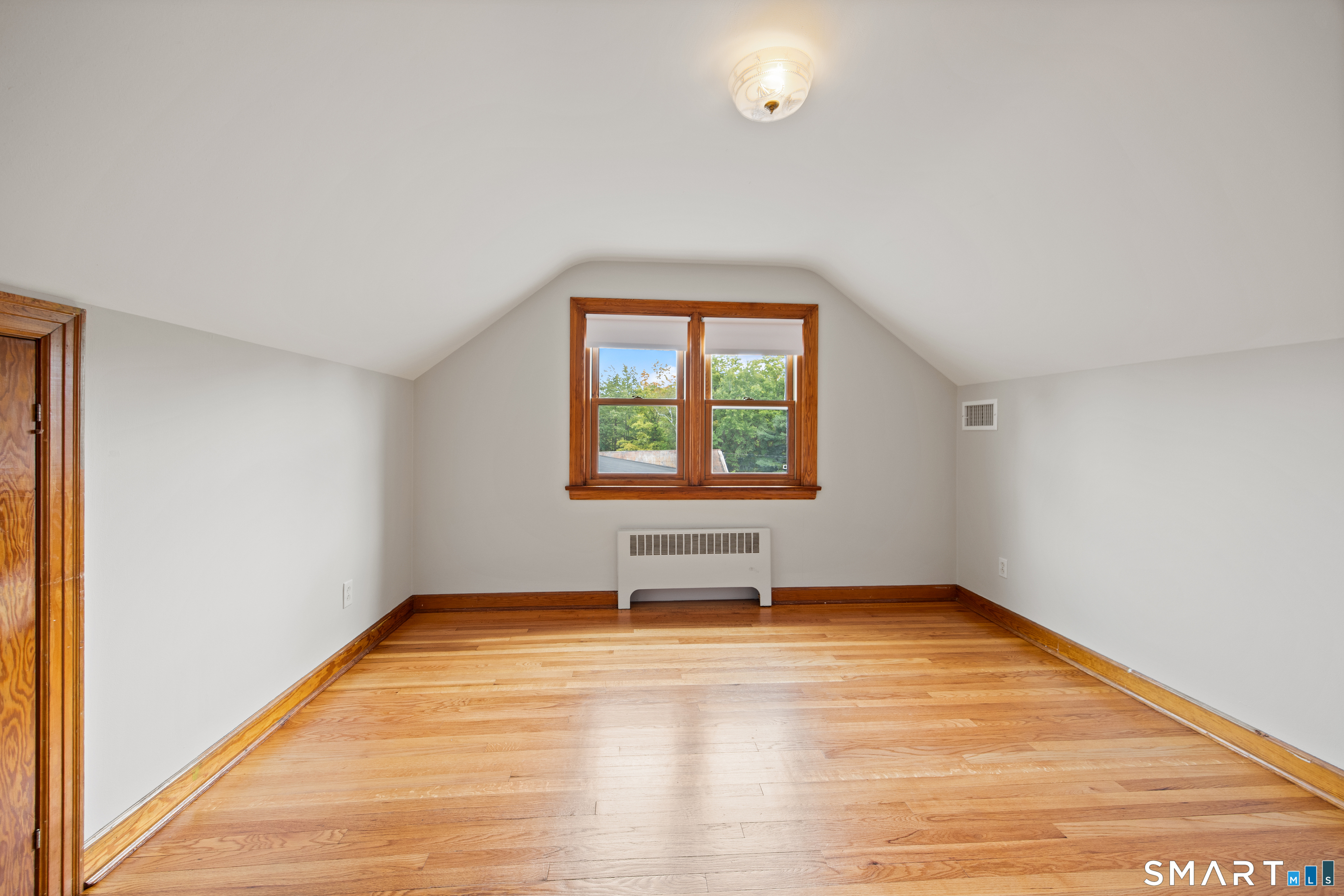 480 Higgins Road photo 26