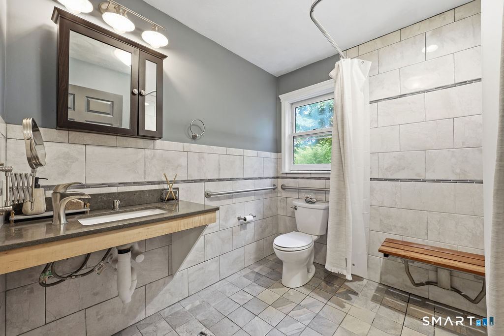 116 Bascom Road photo 12