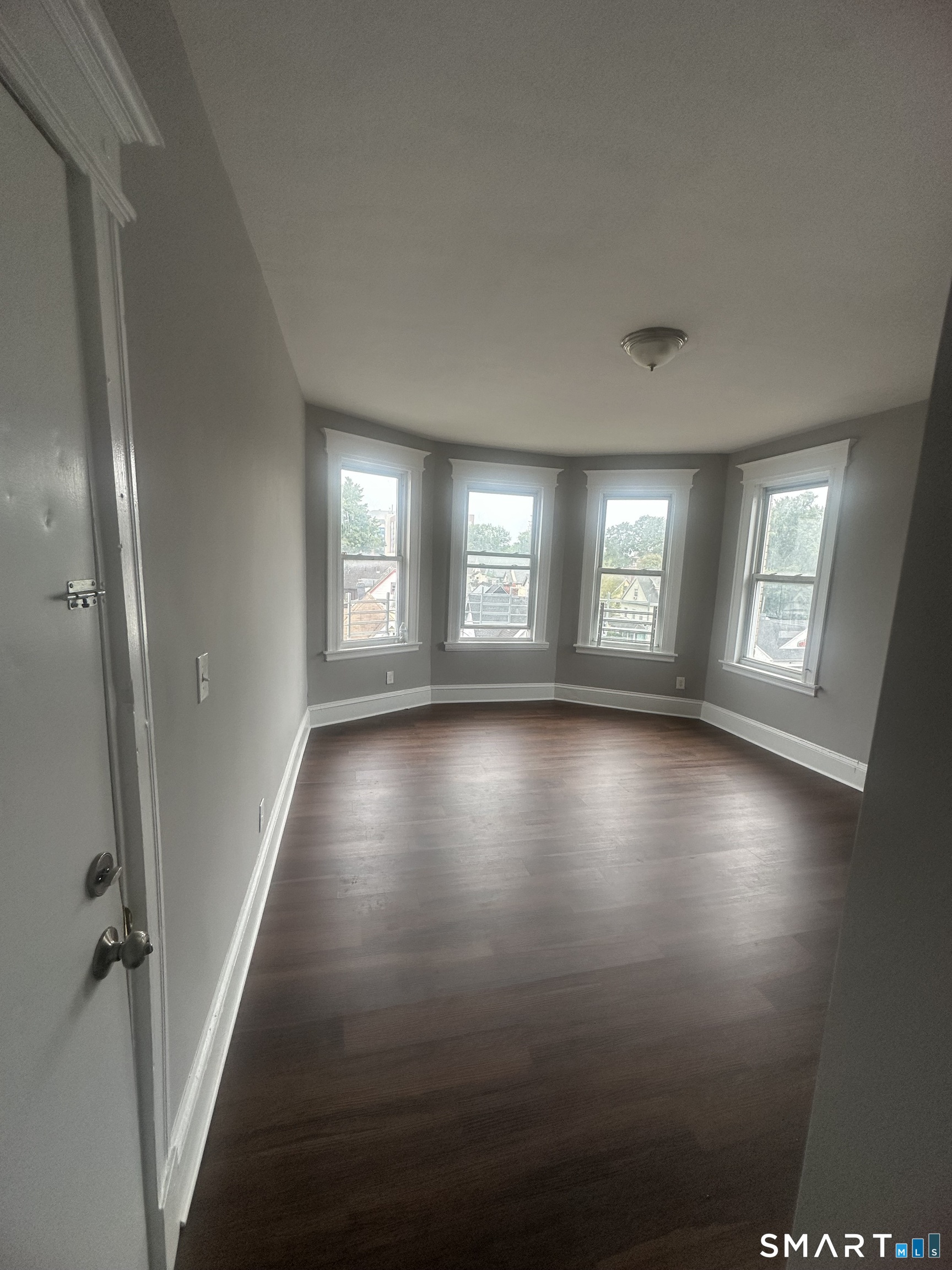 1155 Broad Street photo 2
