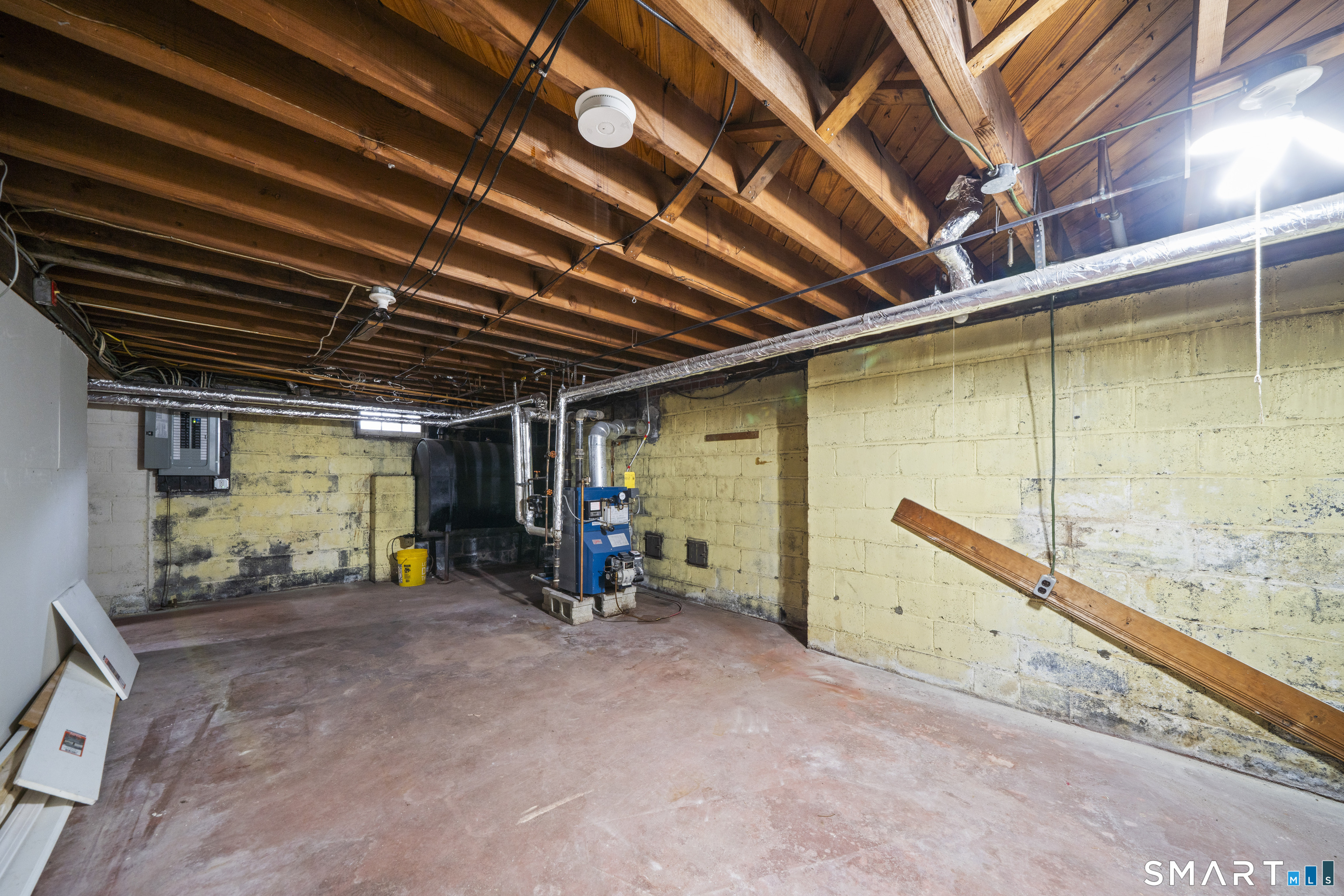 16 South Road photo 29