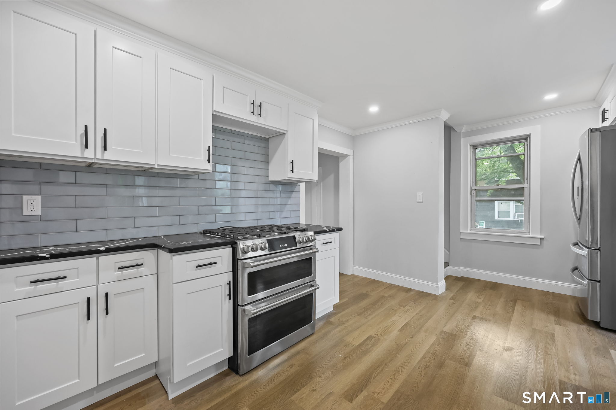 73 Carlson Avenue photo 10