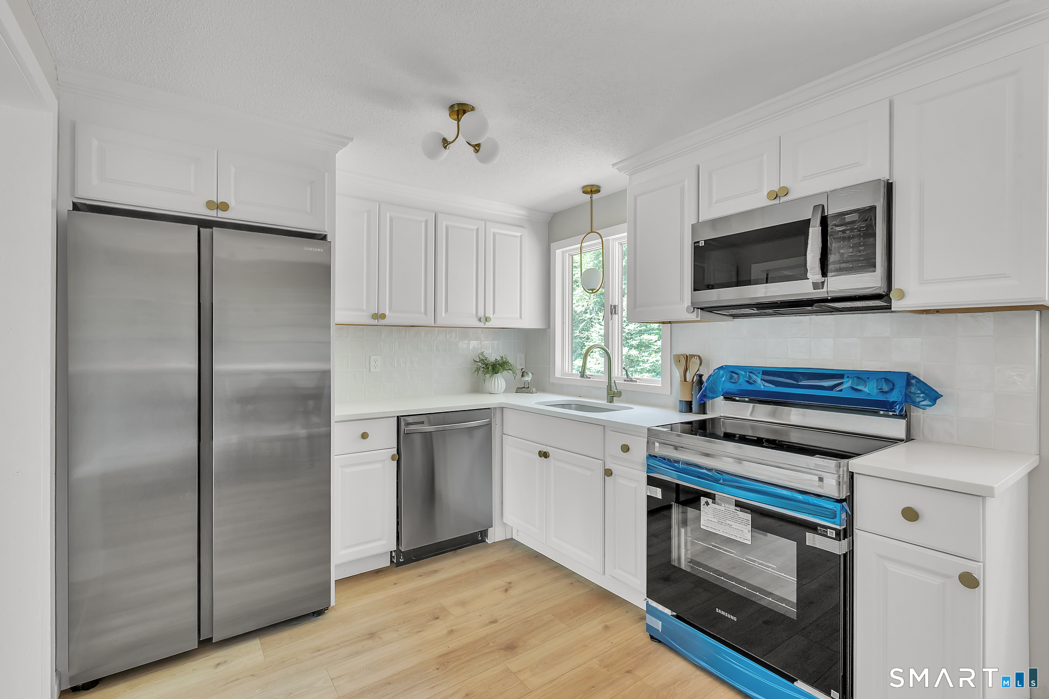 24 Yale Drive photo 22