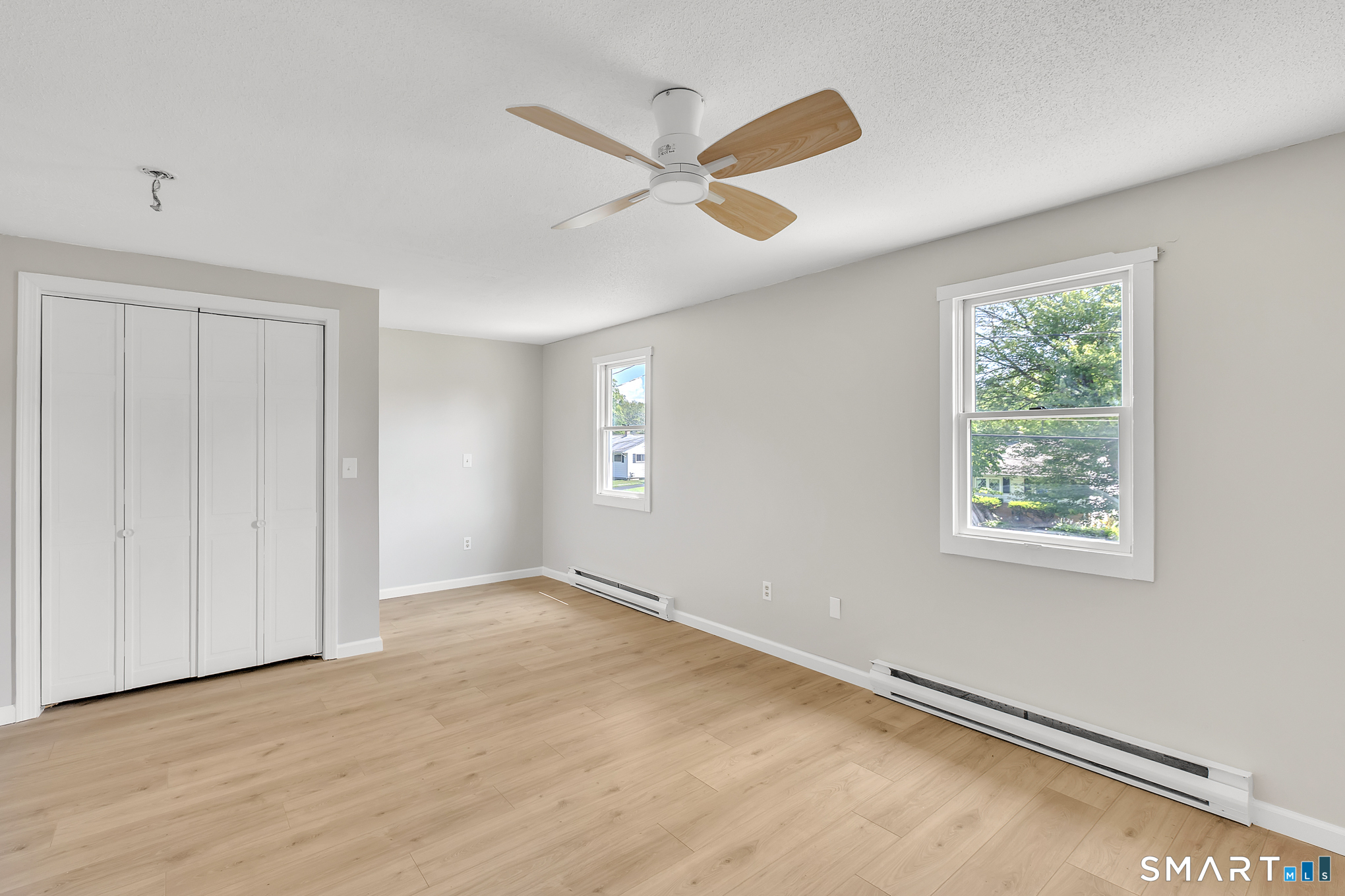 24 Yale Drive photo 32