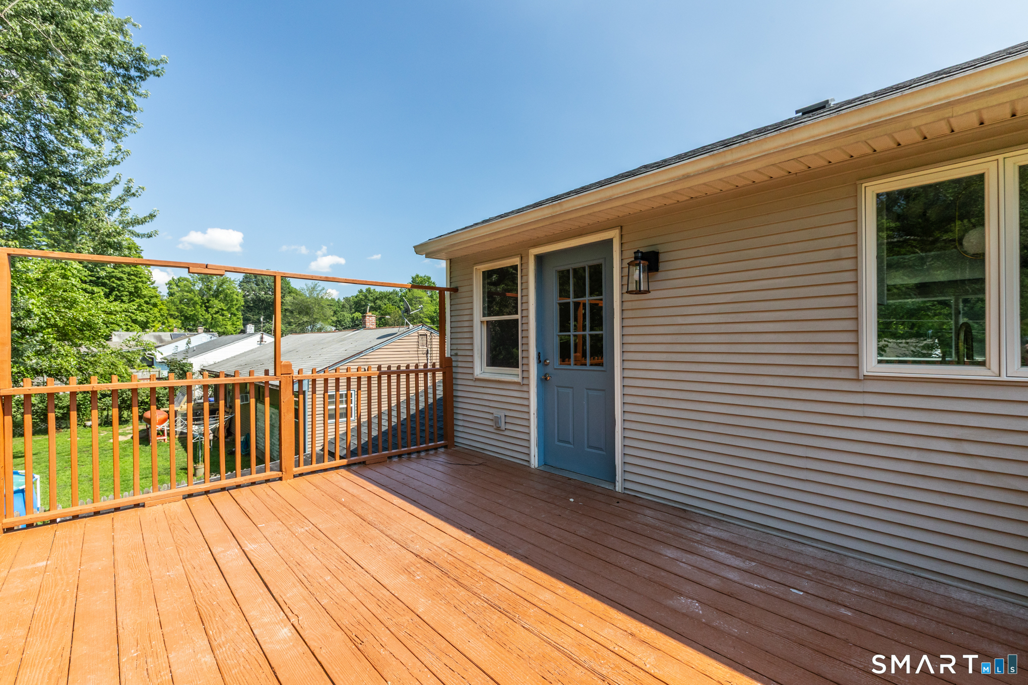 24 Yale Drive photo 39