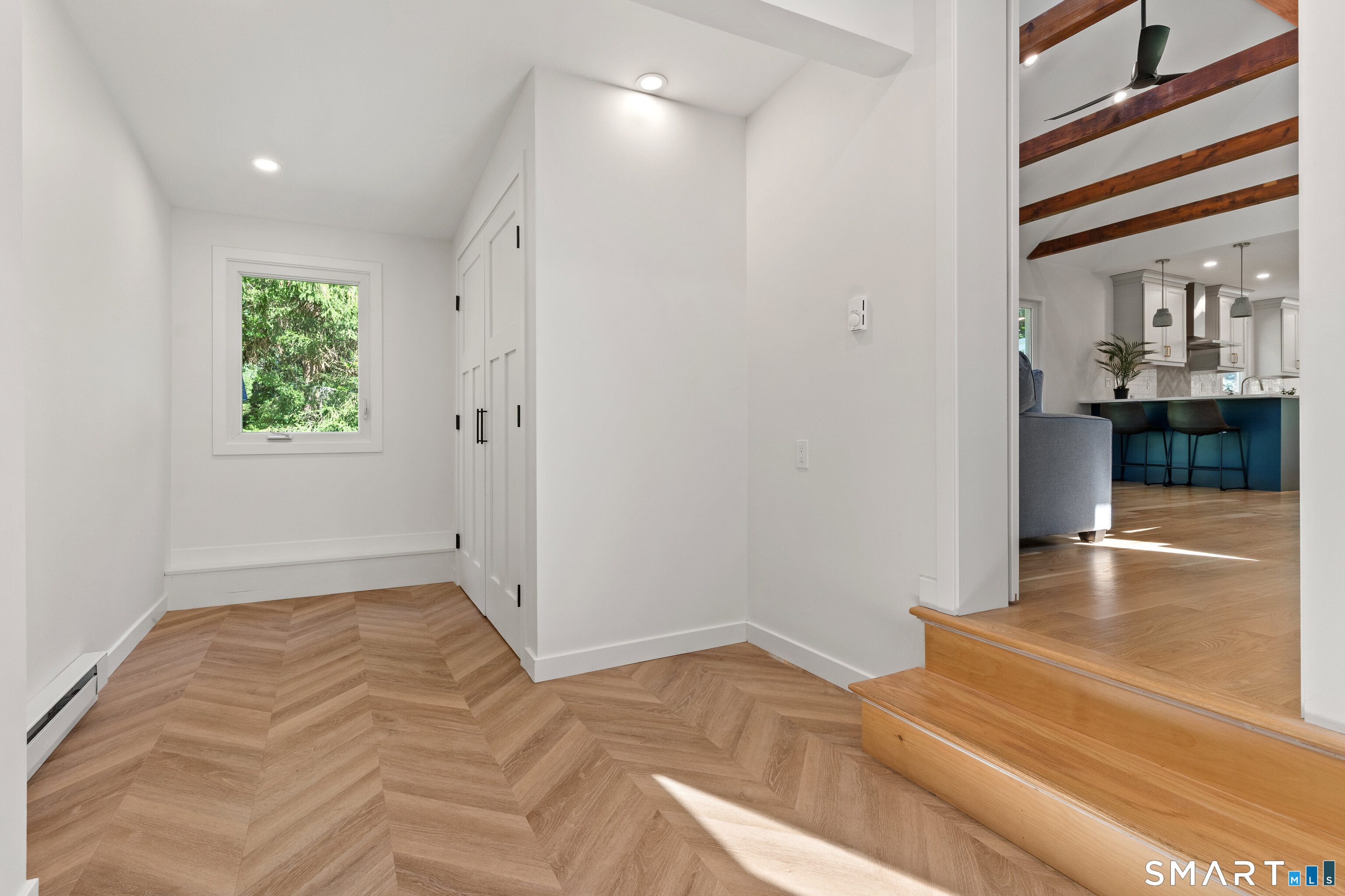 137 Flat Meadow Road photo 9