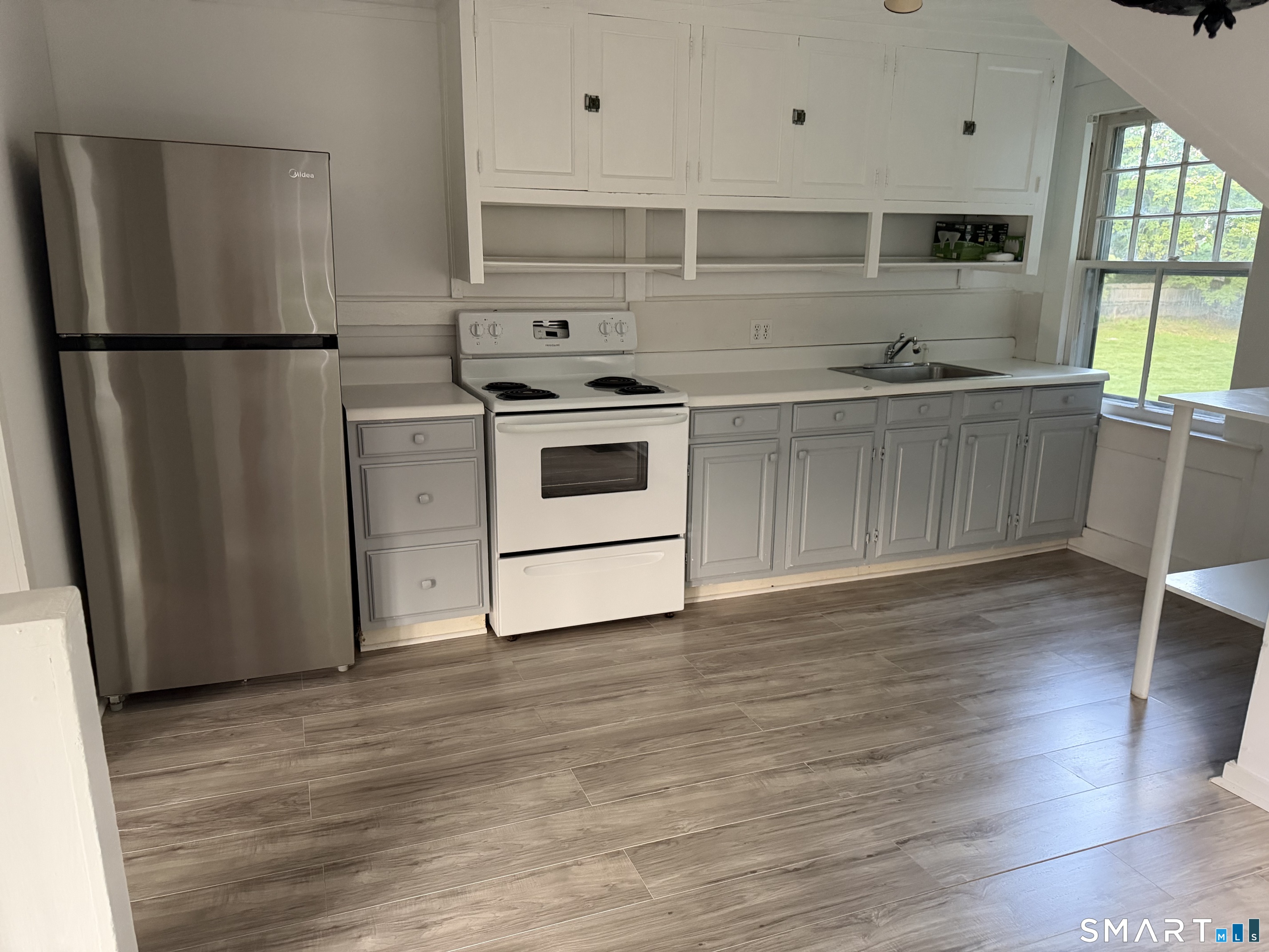 856 Boston Post Road photo 2