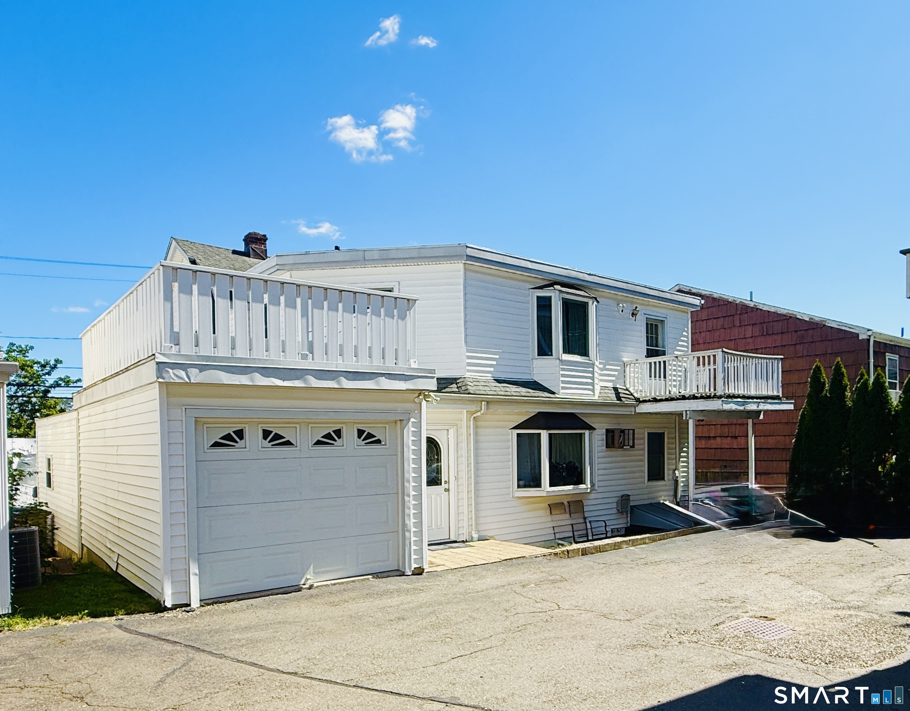 Photo 1 of Condo for sale at 638 Hope St #4, Stamford, CT 06907 | MLS# 24206256 | Listing updated on 2026-09-12