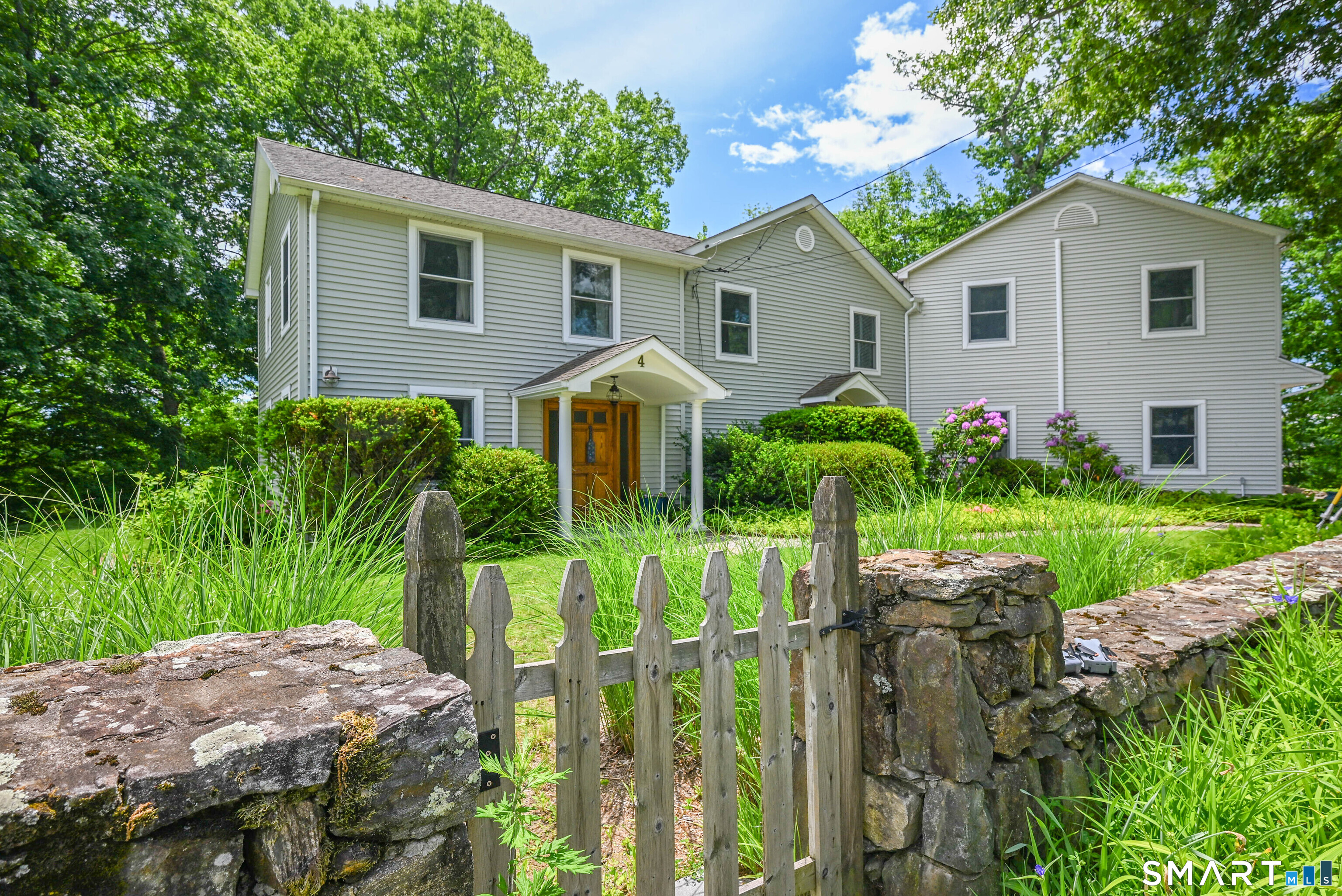 Photo 2 of Single family home for sale at 4 Hillside Rd, Danbury, CT 06811 | MLS# 24159775 | Listing updated on 2026-09-13
