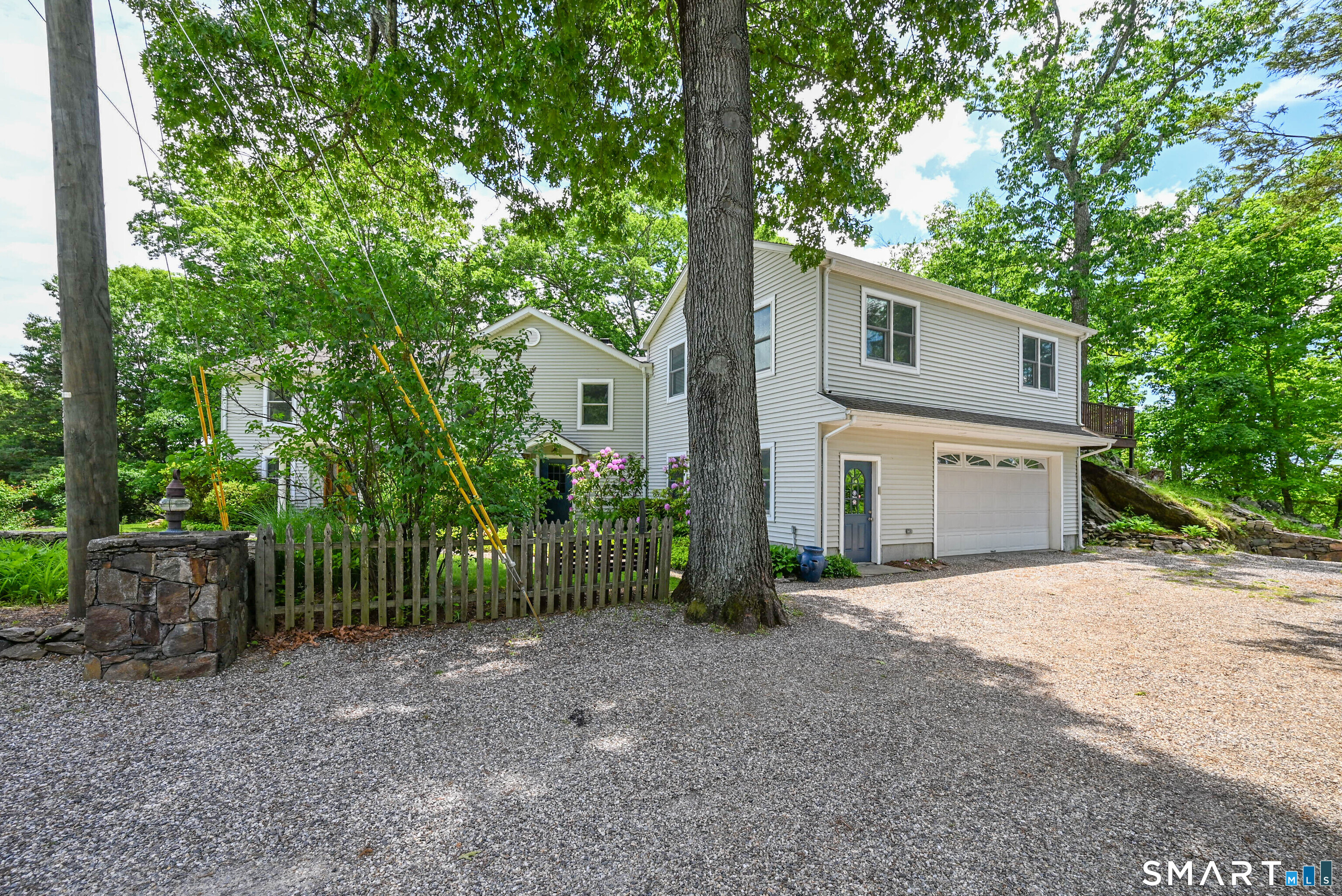 Photo 2 of Single family home for sale at 4 Hillside Rd, Danbury, CT 06811 | MLS# 24159775 | Listing updated on 2026-09-13