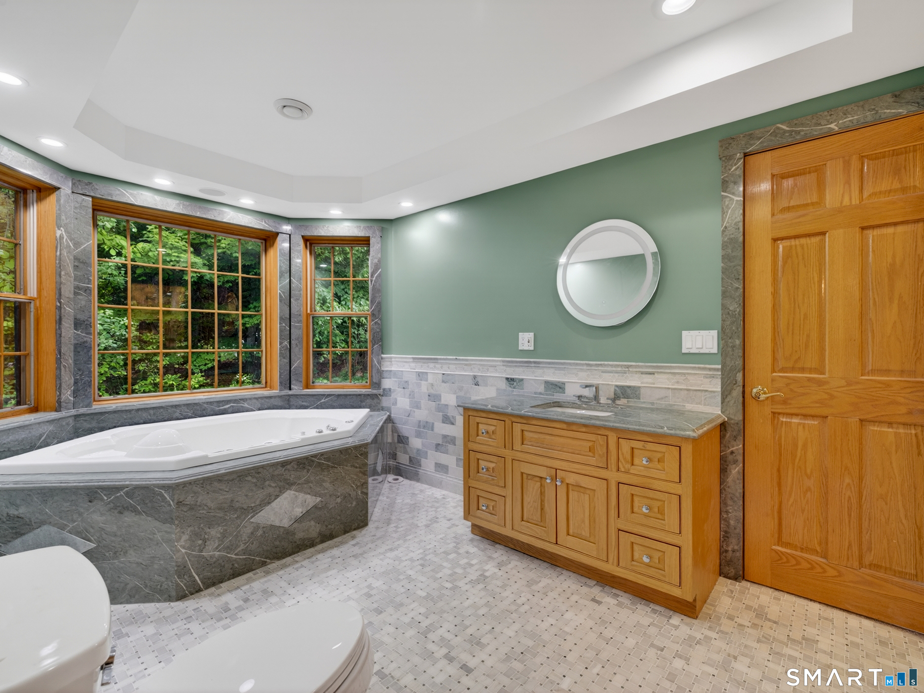 231 Kenwood photo 21